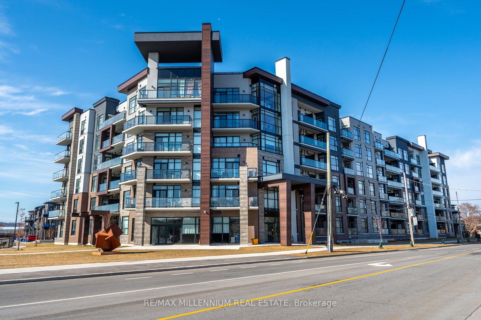 Photo 3 of Unit 403, 600 North Service Road, Hamilton, Stoney Creek — HOMEH