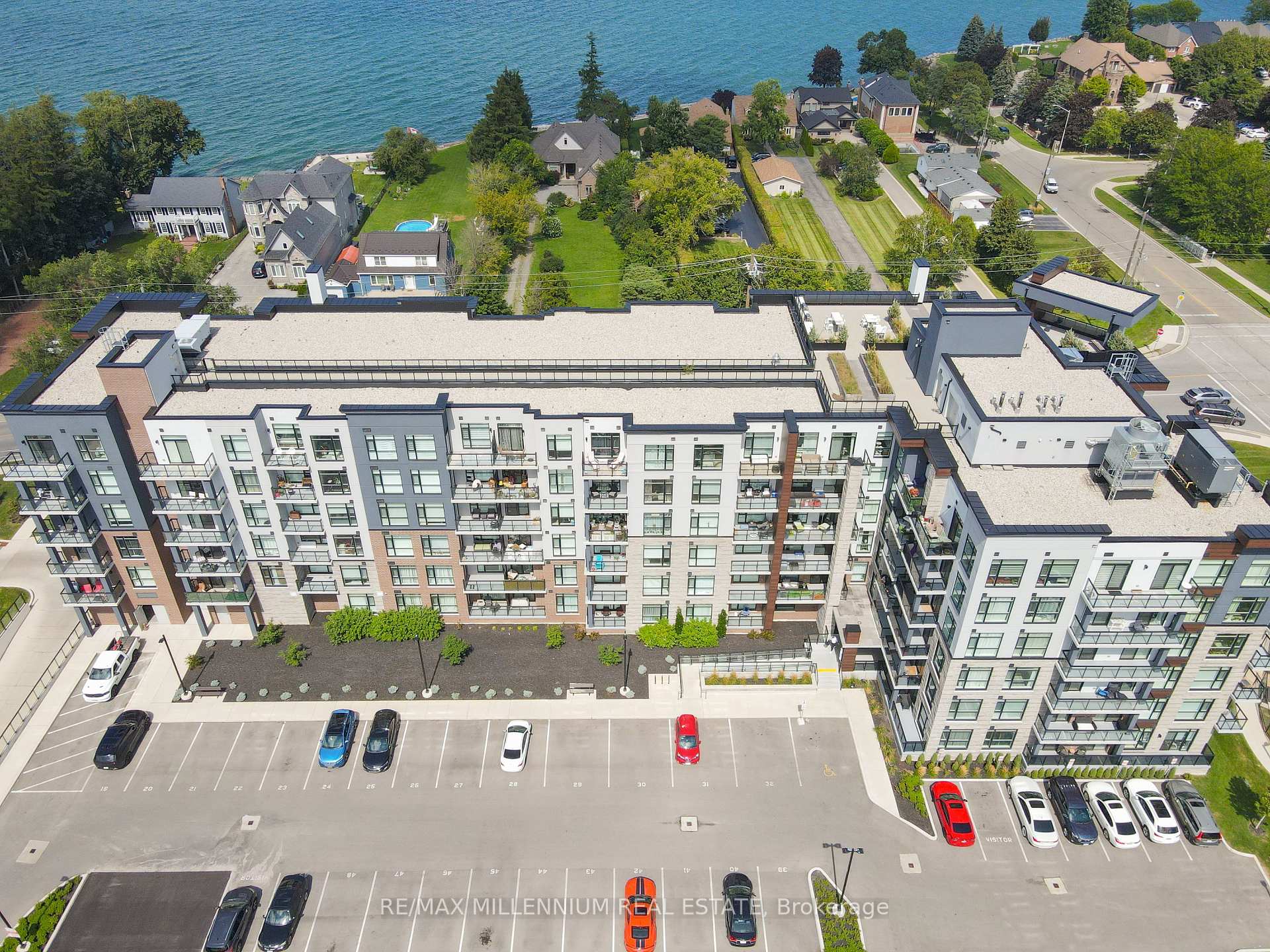 Photo 26 of Unit 403, 600 North Service Road, Hamilton, Stoney Creek — HOMEH
