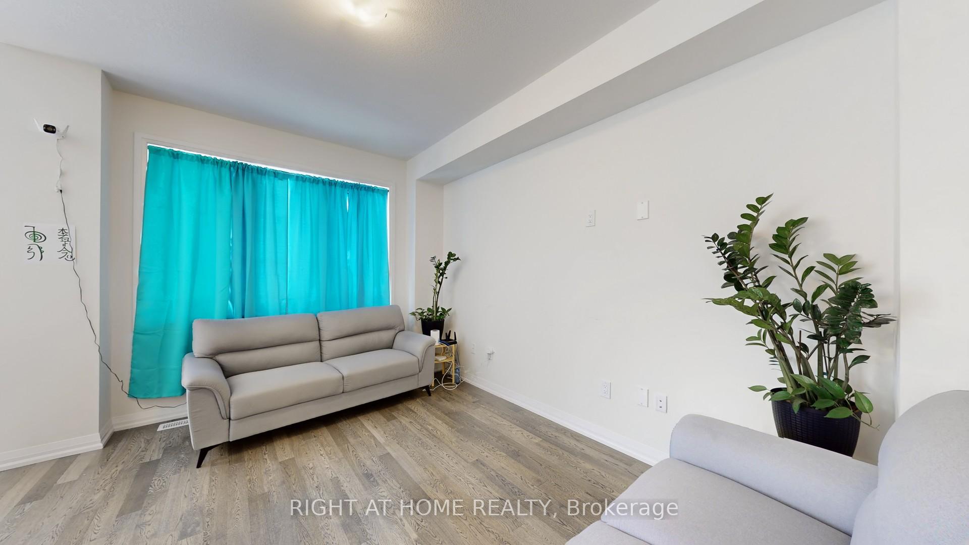 Photo 10 of 38 Lonsdale Road, Haldimand — HOMEH