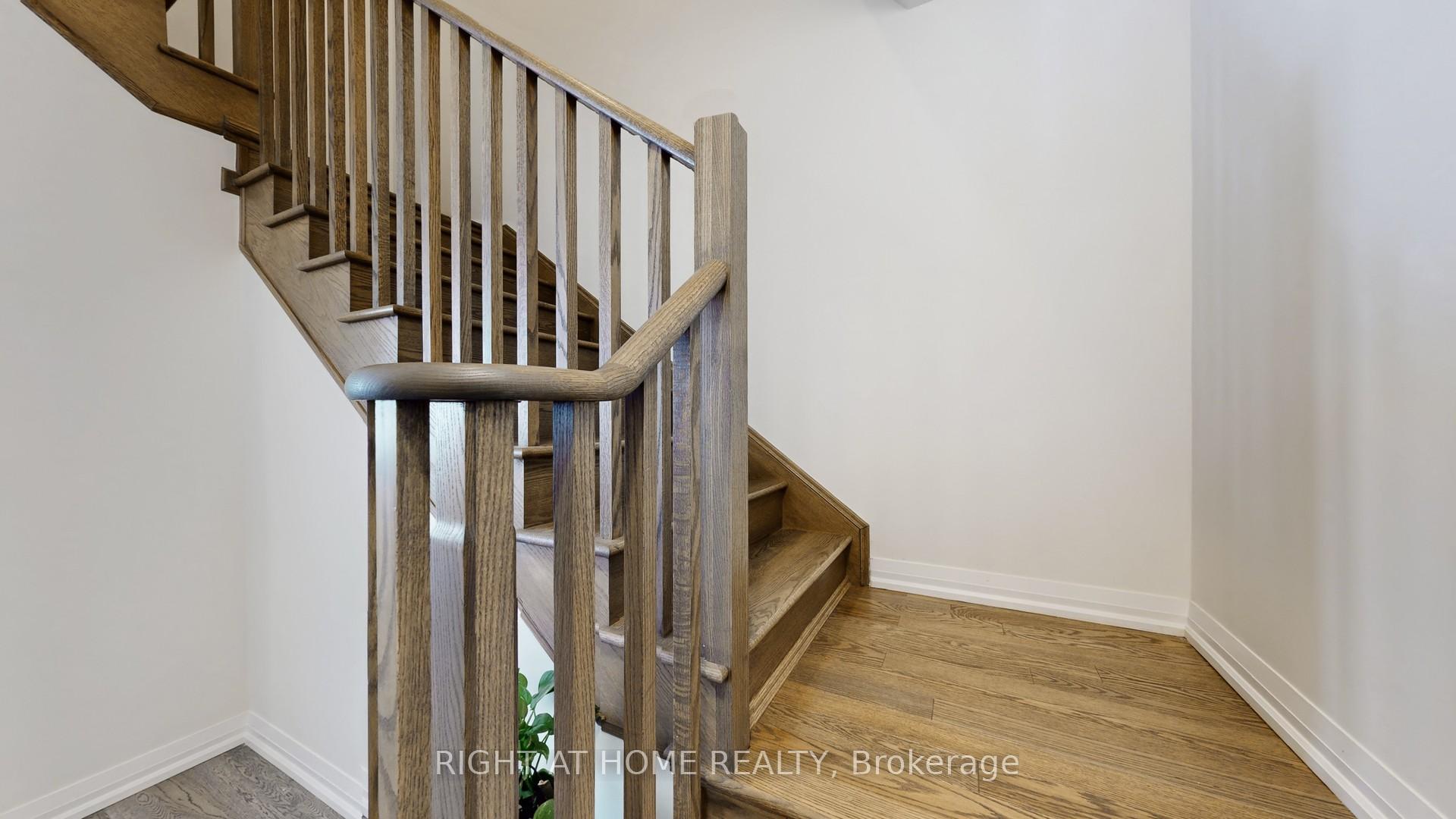 Photo 25 of 38 Lonsdale Road, Haldimand — HOMEH