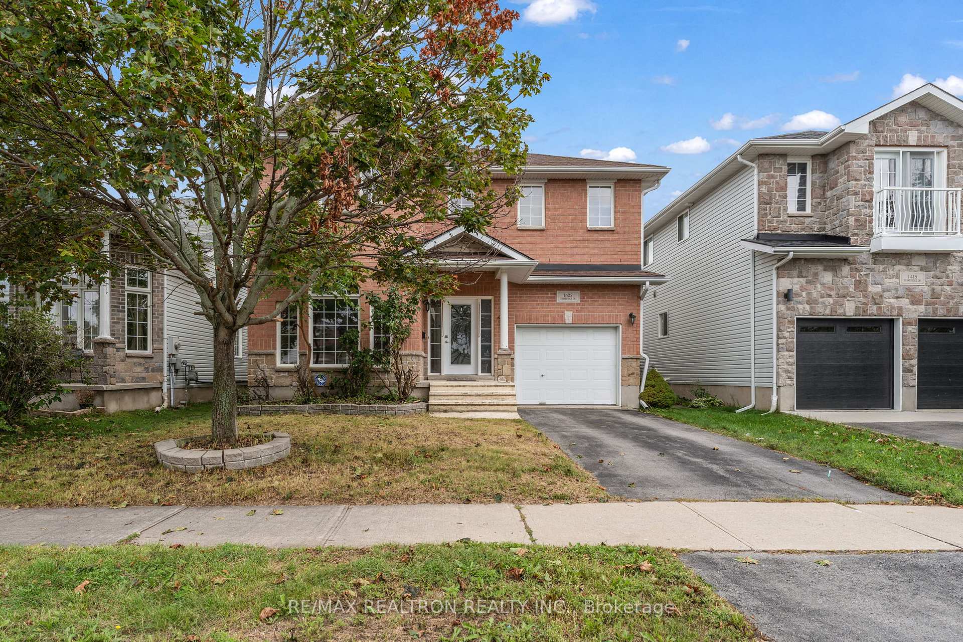 Photo of 1422 Stoneridge Drive