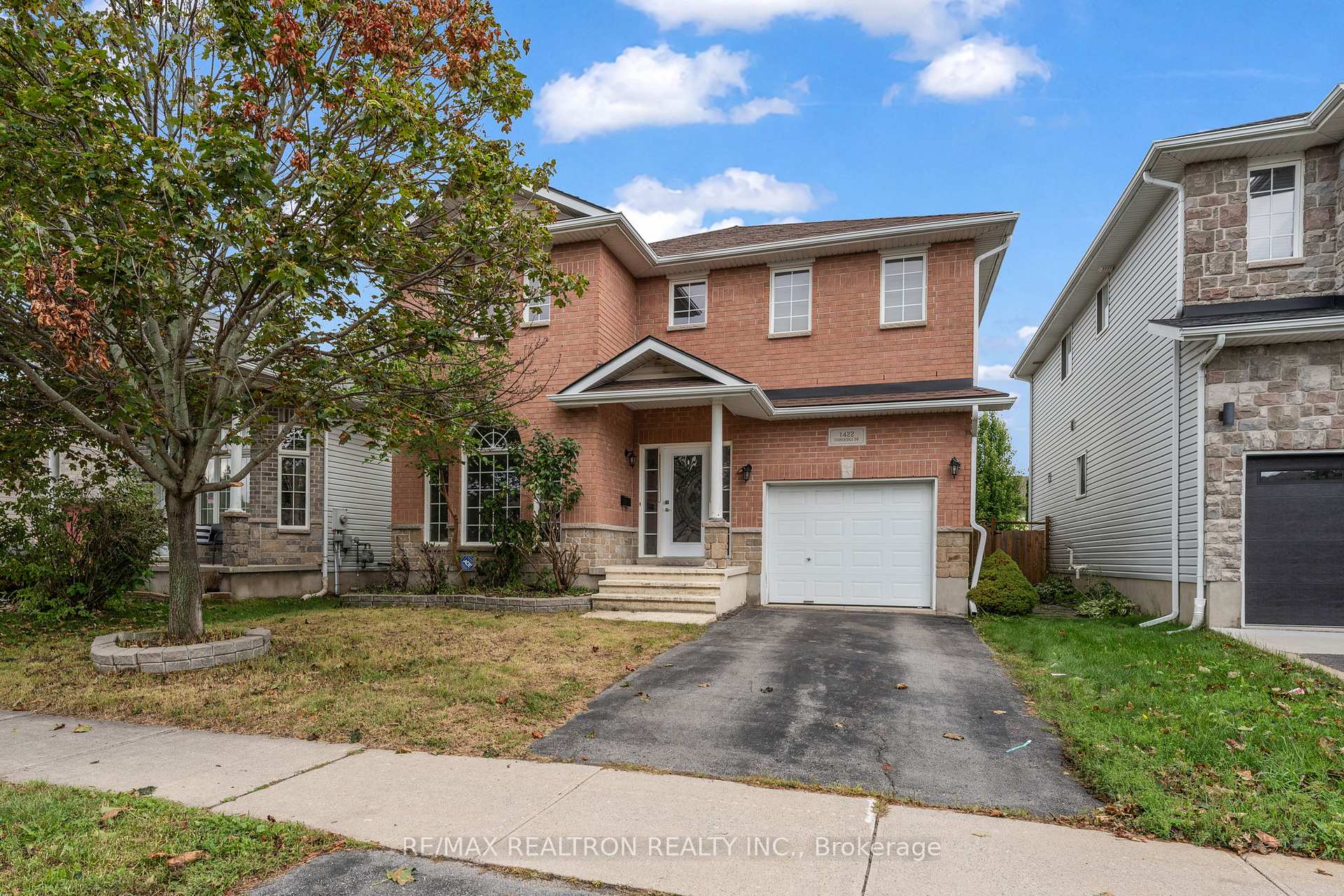 Photo 2 of 1422 Stoneridge Drive, Kingston, City SouthWest — HOMEH