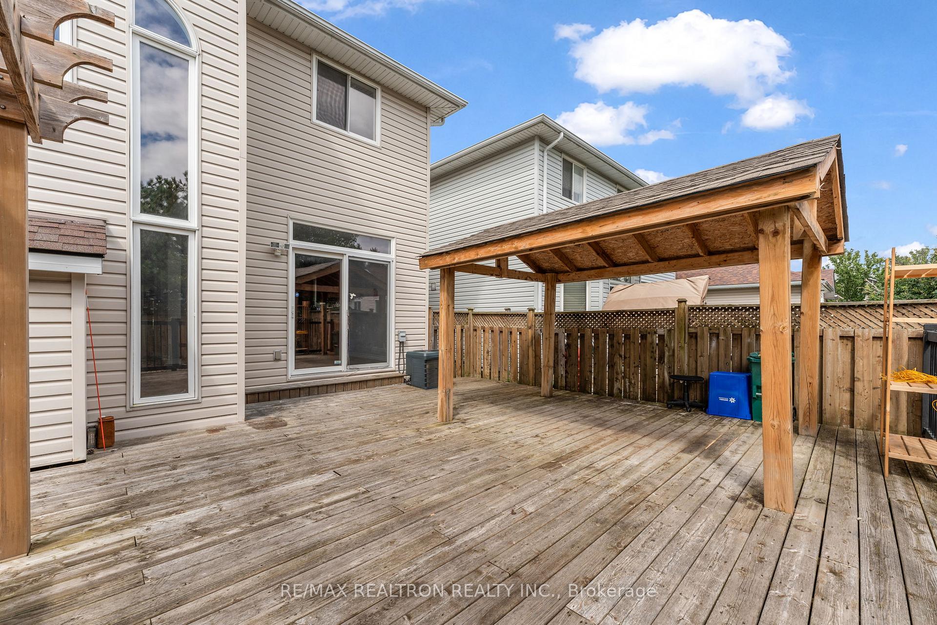 Photo 48 of 1422 Stoneridge Drive, Kingston, City SouthWest — HOMEH