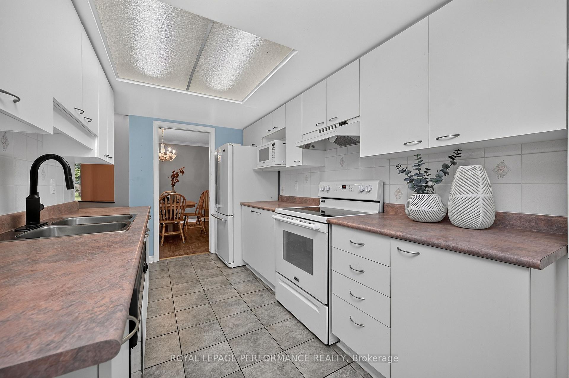 Photo 19 of 59 Grenadier Way, Ottawa, Barrhaven - Longfields — HOMEH