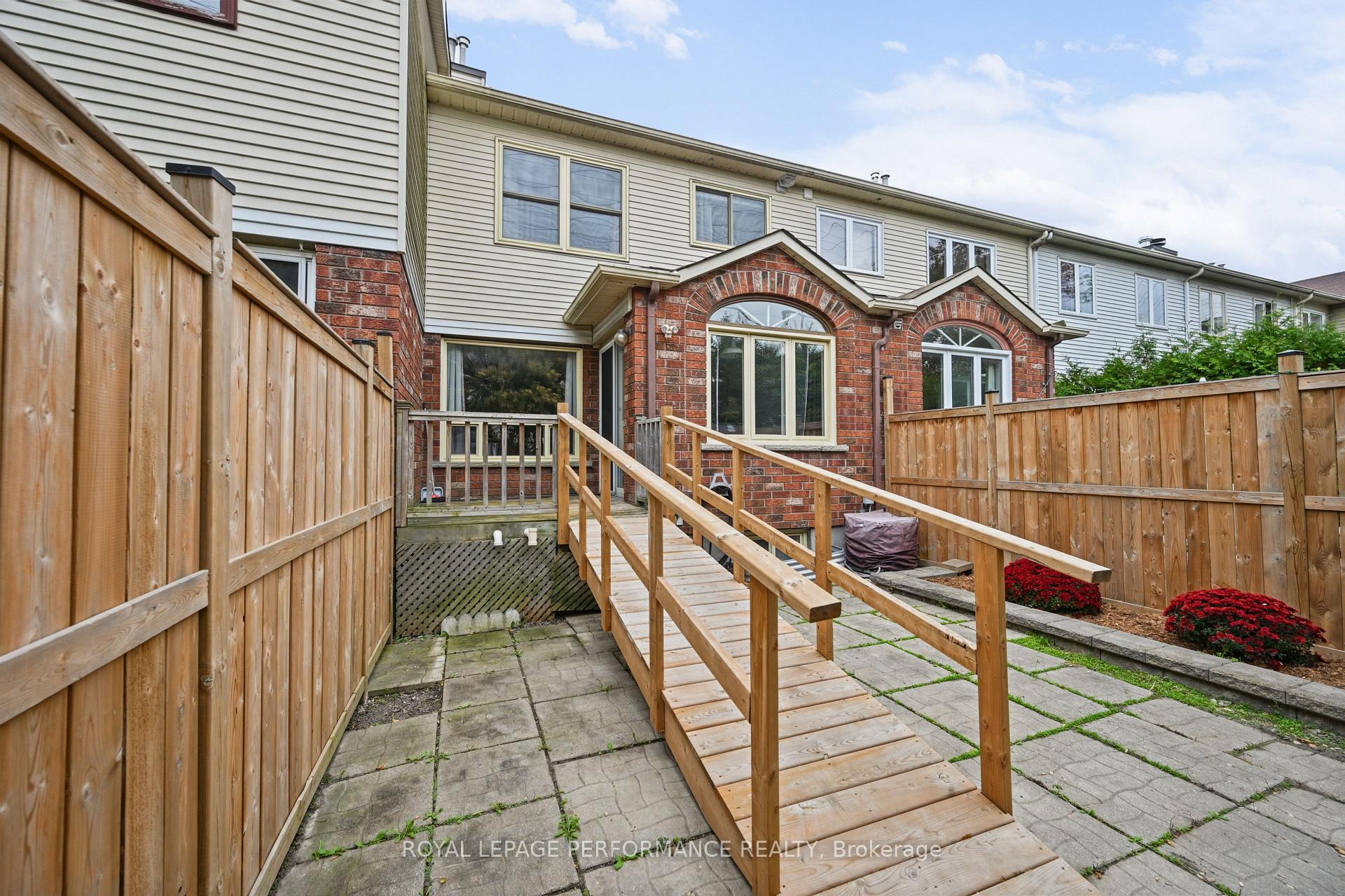 Photo 40 of 59 Grenadier Way, Ottawa, Barrhaven - Longfields — HOMEH