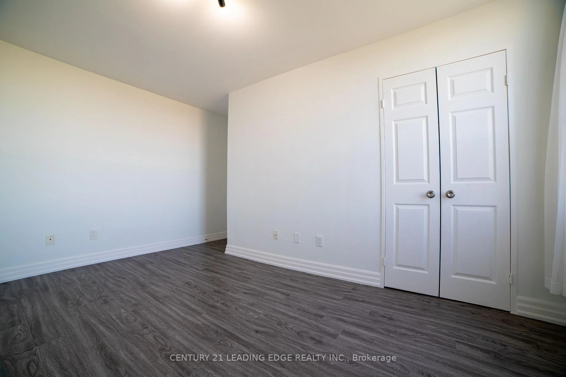 Photo 15 of Unit 604, 25 Four Winds Drive, North York, York University Heights — HOMEH