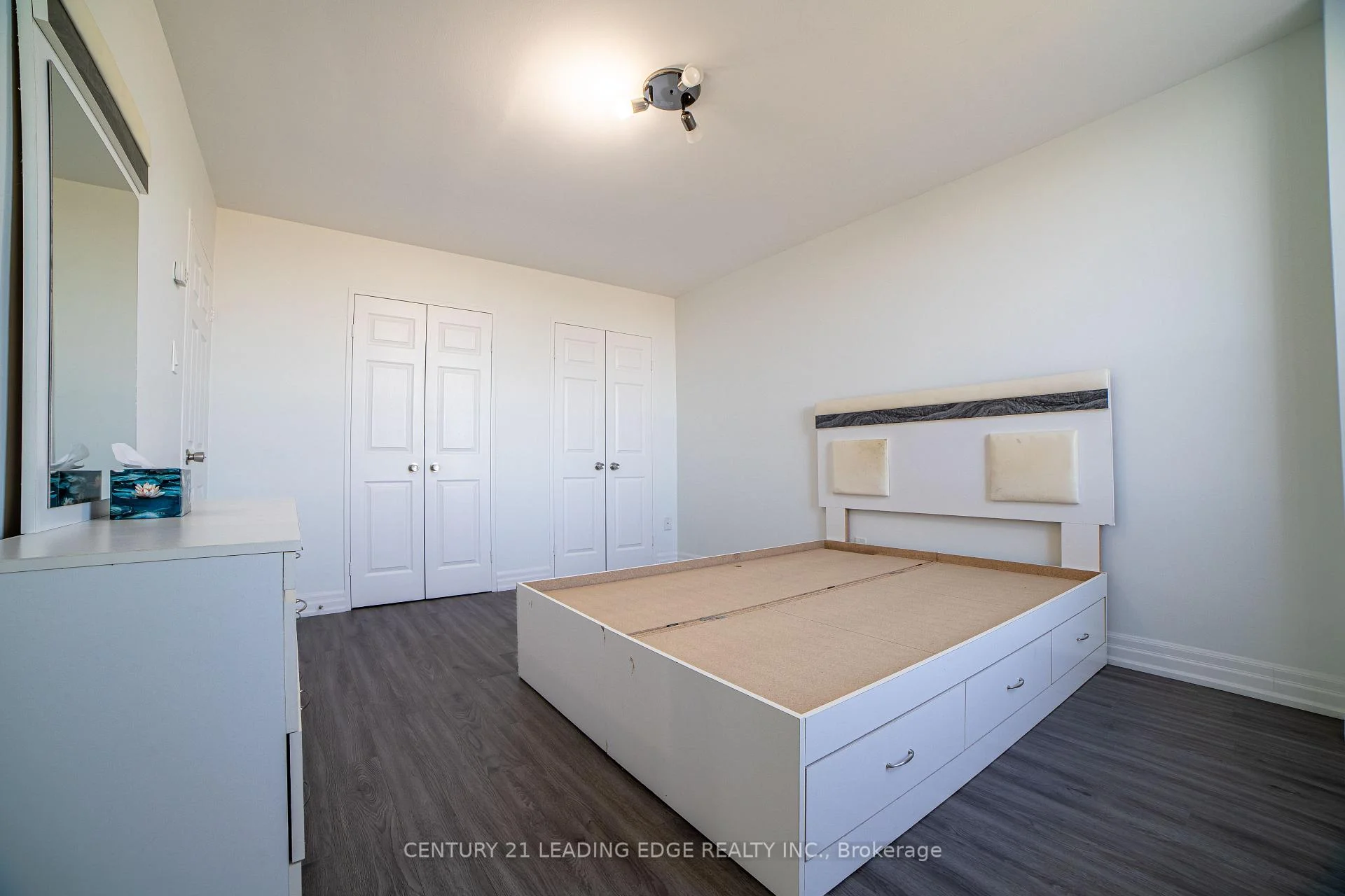Photo 20 of Unit 604, 25 Four Winds Drive, North York, York University Heights — HOMEH