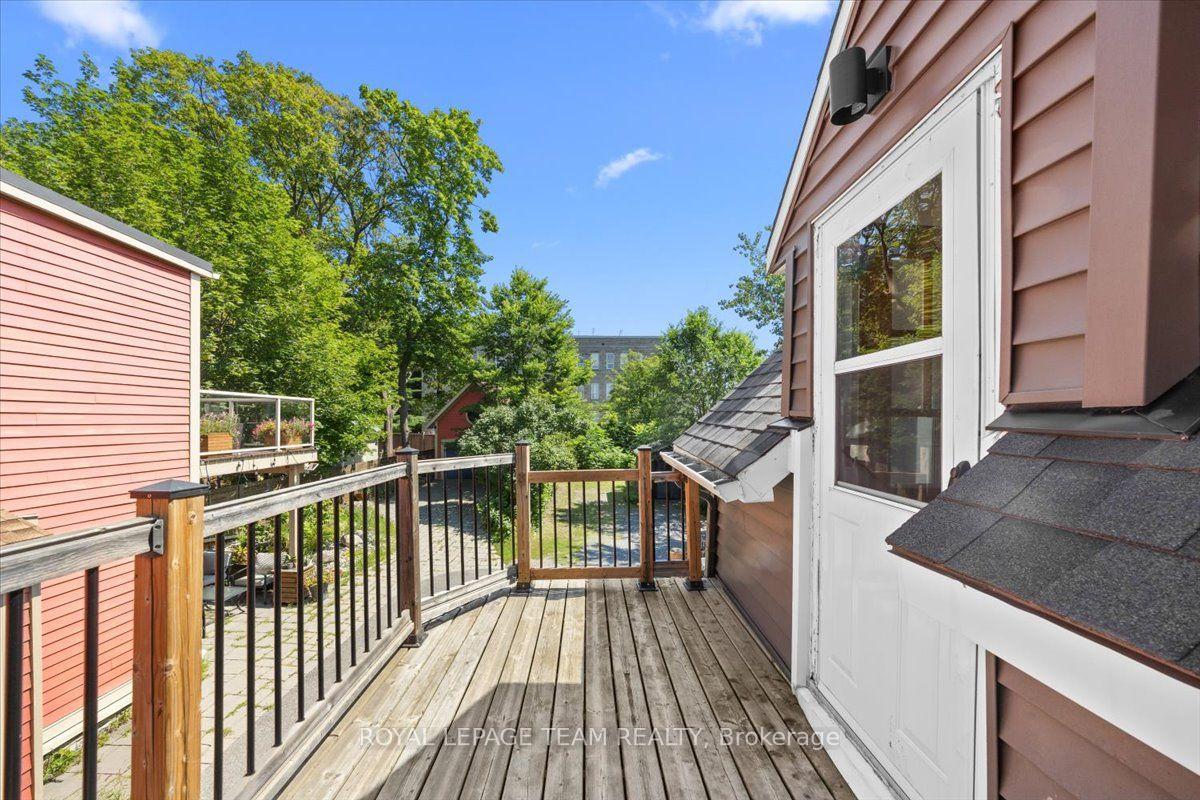Photo 33 of 135 Upper Lorne Place, Ottawa, West Centre Town — HOMEH