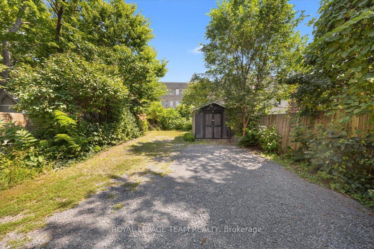 Photo 37 of 135 Upper Lorne Place, Ottawa, West Centre Town — HOMEH