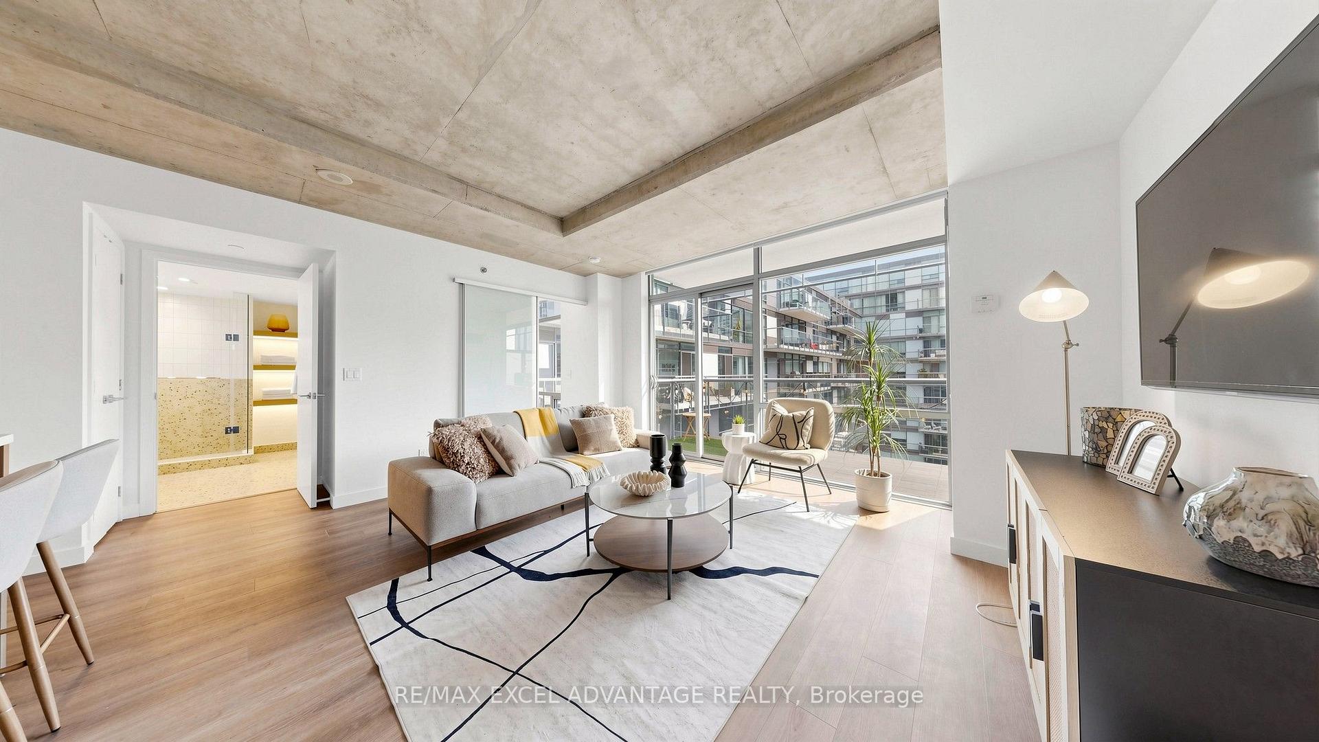 Photo 4 of Unit 829, 55 Stewart Street, Toronto, Waterfront Communities — HOMEH