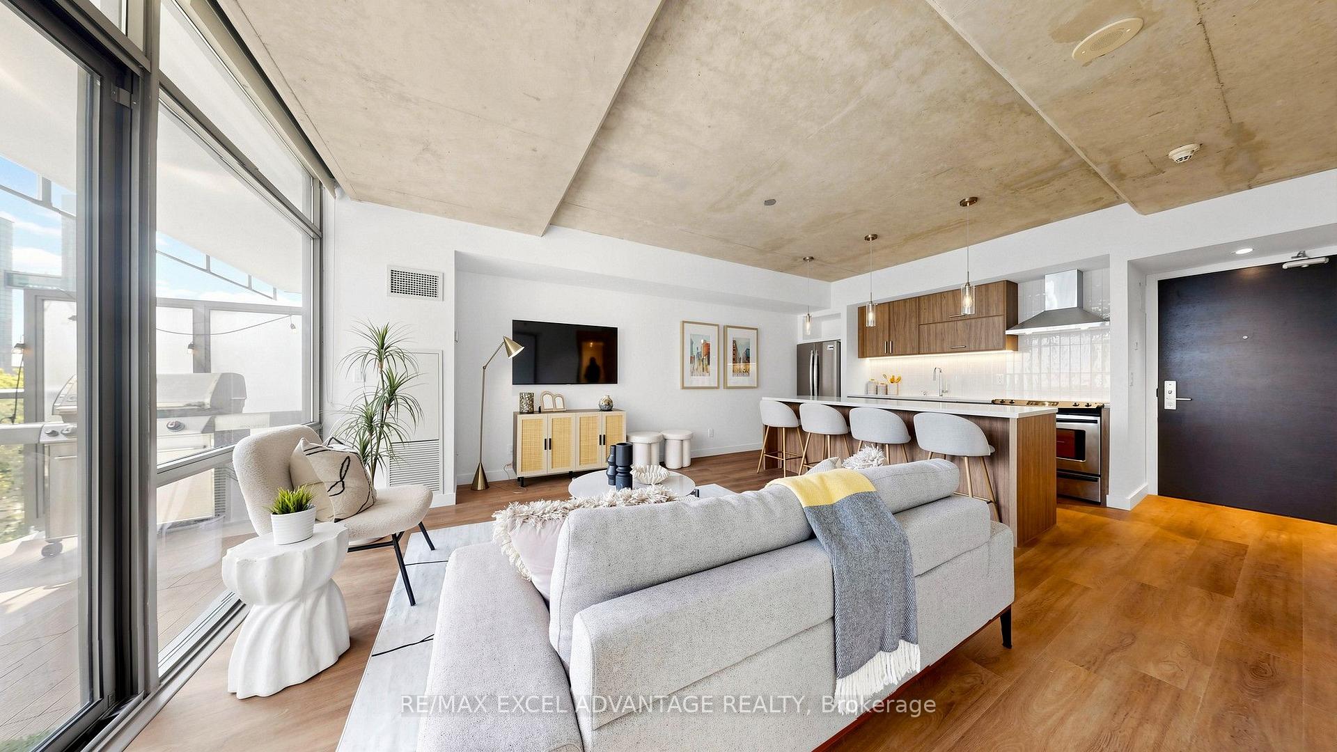 Photo 5 of Unit 829, 55 Stewart Street, Toronto, Waterfront Communities — HOMEH