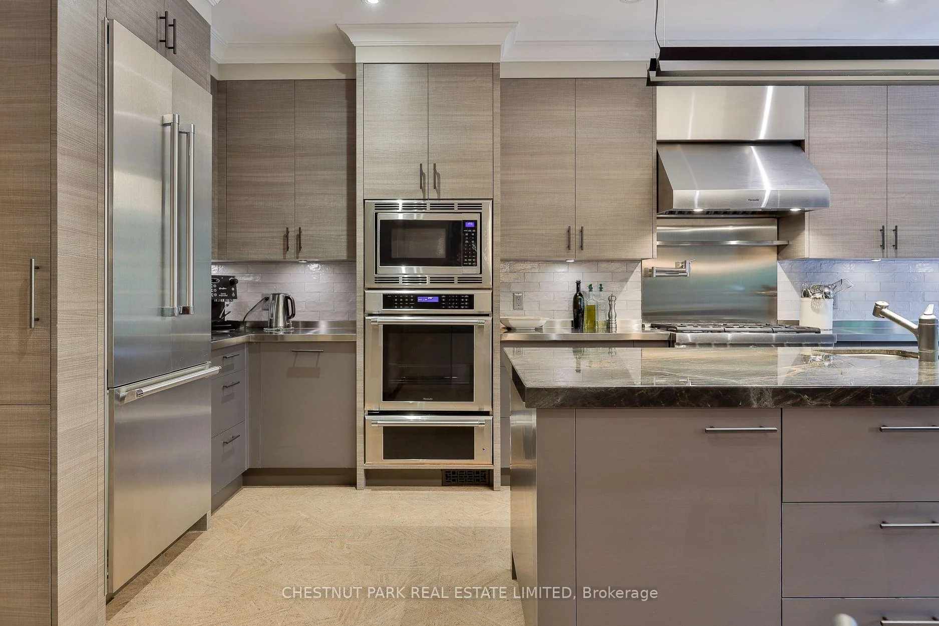 Photo 22 of 19 Admiral Road, Toronto, The Annex — HOMEH