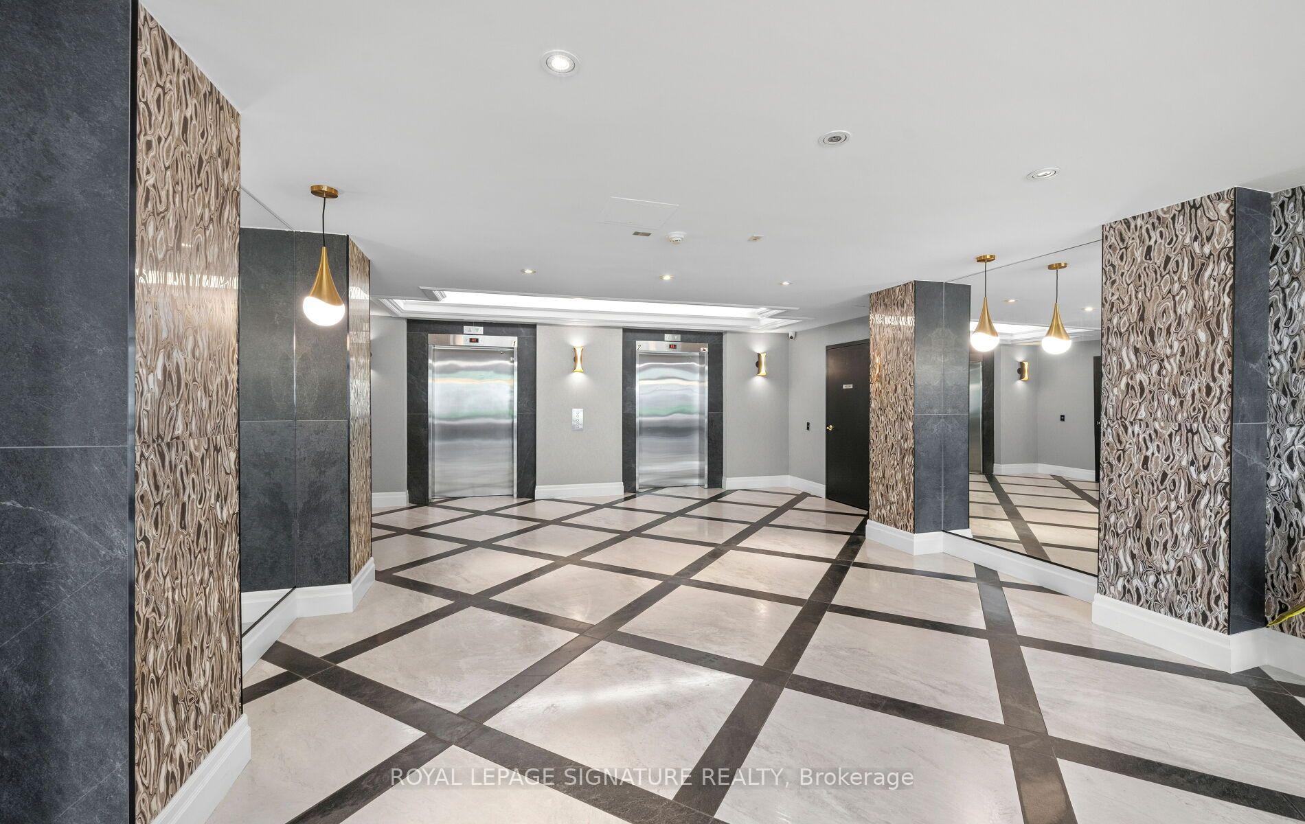 Photo 3 of Unit 202, 175 Cedar Avenue, Richmond Hill, Harding — HOMEH