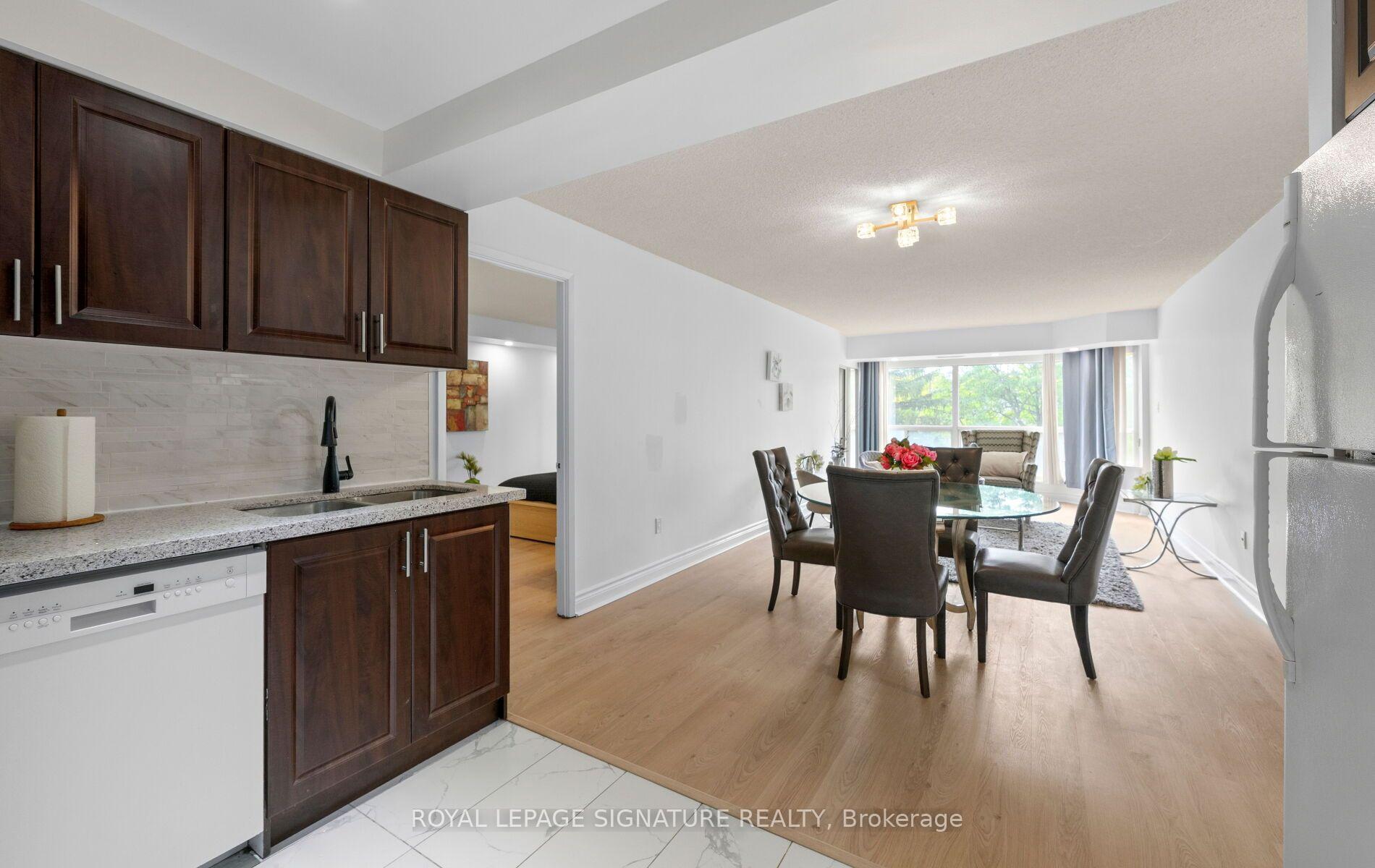 Photo 14 of Unit 202, 175 Cedar Avenue, Richmond Hill, Harding — HOMEH