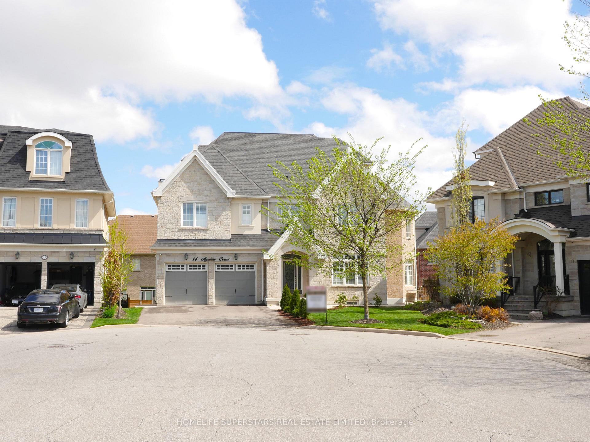 Photo 2 of 14 Ayrshire Court, Brampton, Snelgrove — HOMEH