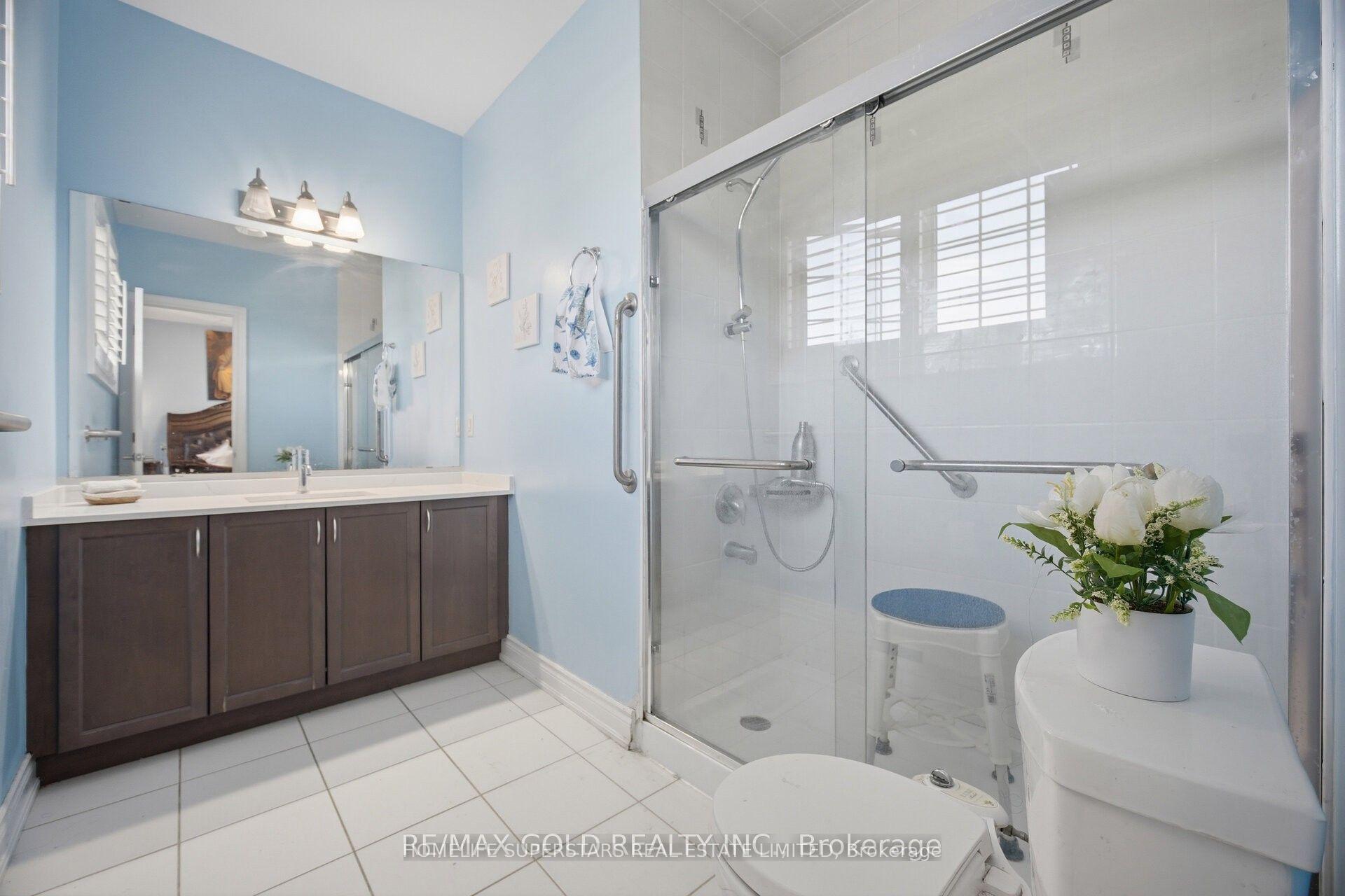 Photo 21 of 14 Ayrshire Court, Brampton, Snelgrove — HOMEH