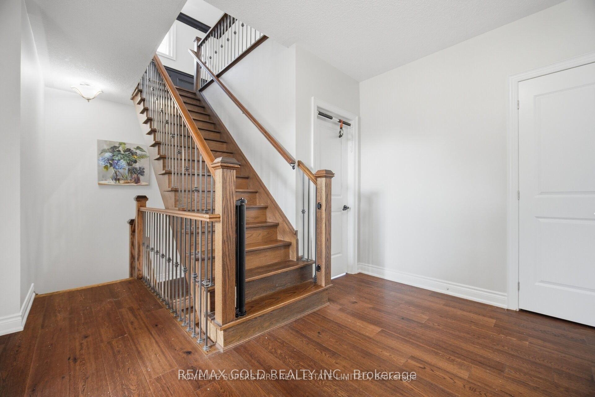 Photo 22 of 14 Ayrshire Court, Brampton, Snelgrove — HOMEH