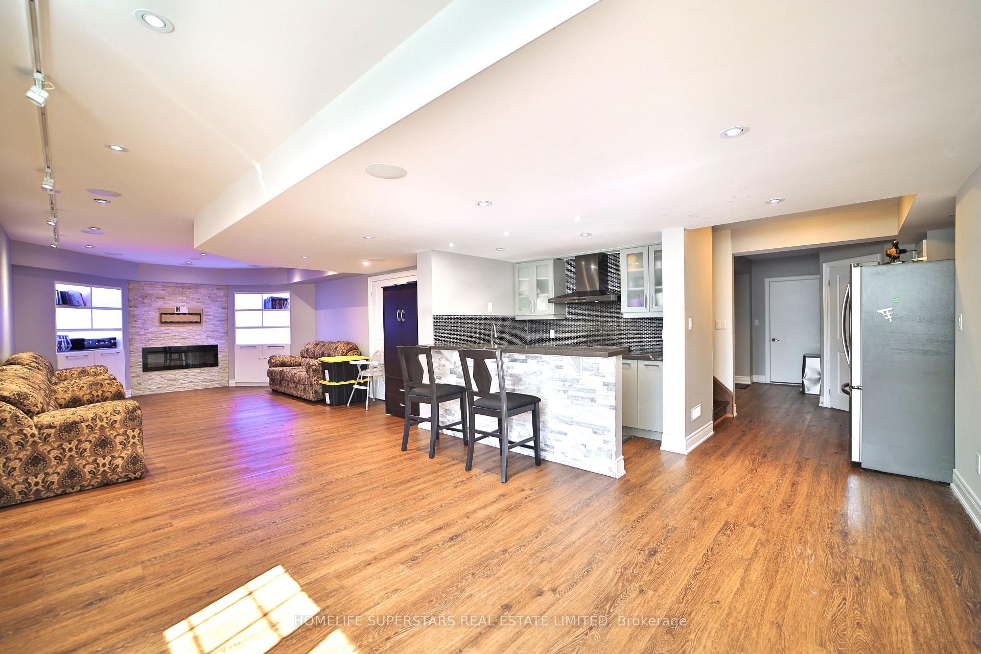 Photo 28 of 14 Ayrshire Court, Brampton, Snelgrove — HOMEH