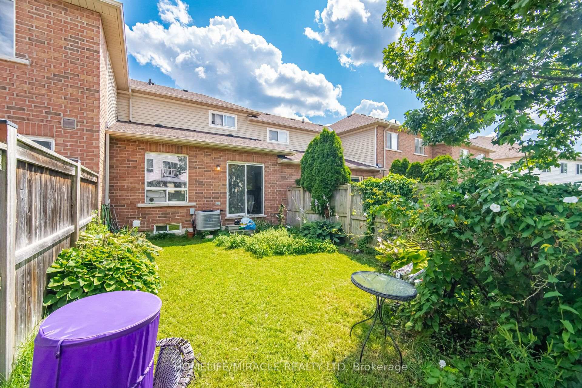 Photo 26 of 6 Barkdale Way, Whitby, Pringle Creek — HOMEH