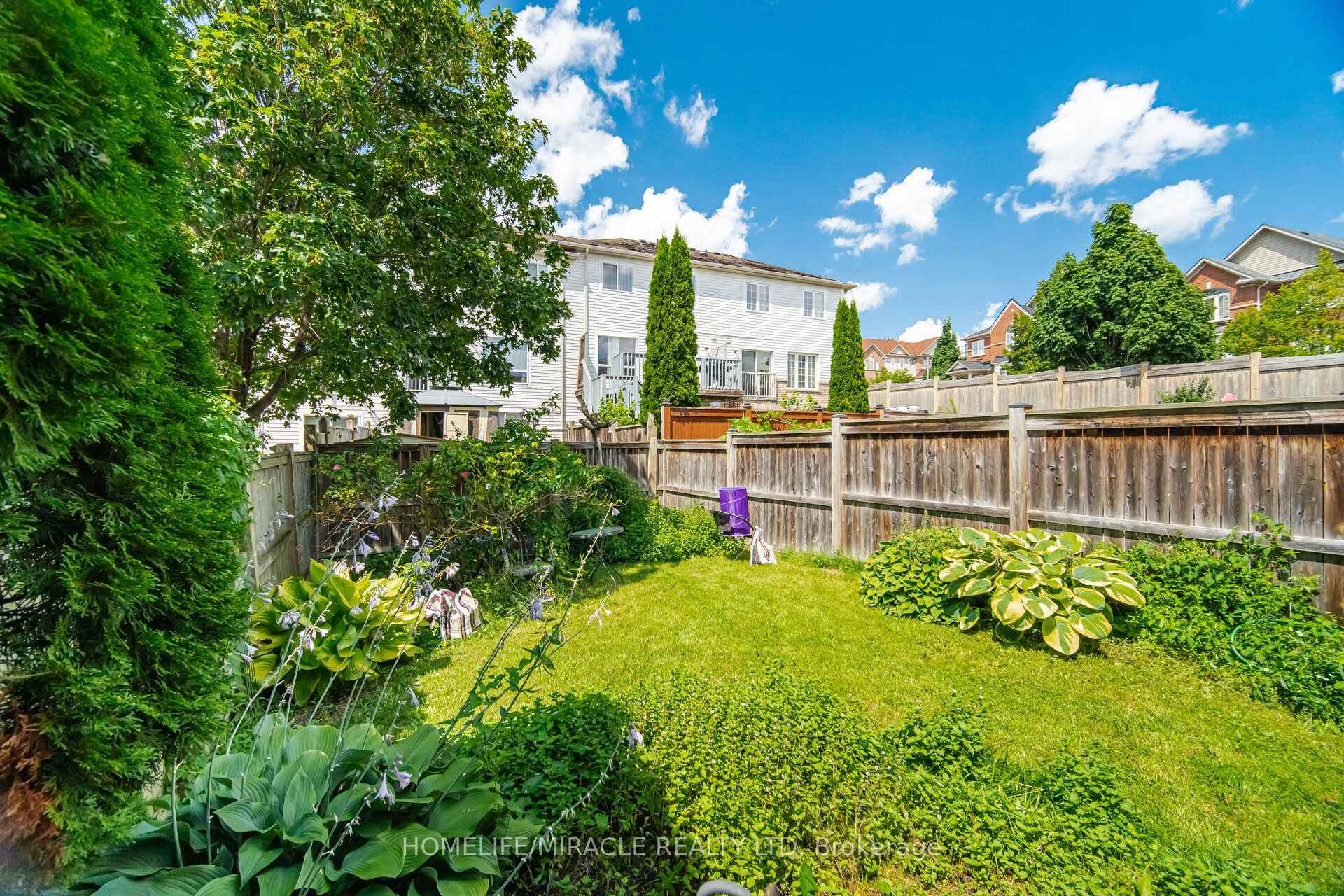 Photo 27 of 6 Barkdale Way, Whitby, Pringle Creek — HOMEH