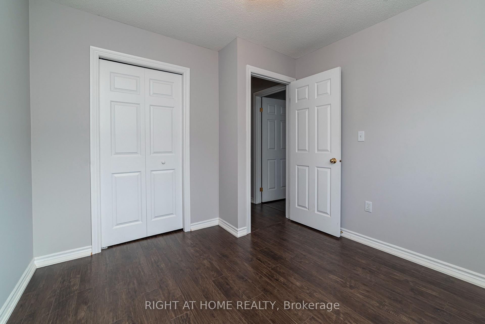 Photo 28 of Unit 11, 39 Pinewoods Drive, Hamilton, Stoney Creek Mountain — HOMEH