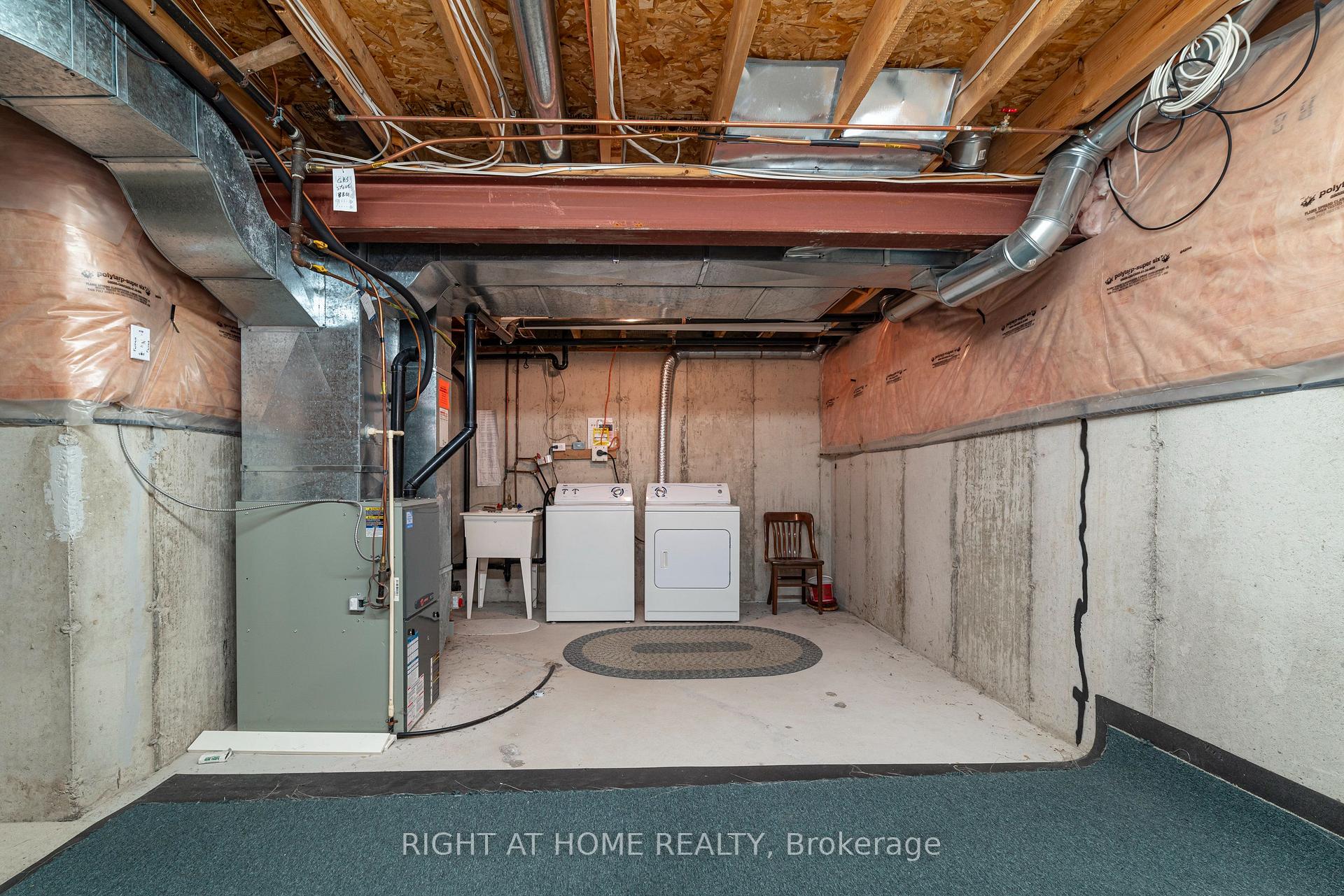 Photo 31 of Unit 11, 39 Pinewoods Drive, Hamilton, Stoney Creek Mountain — HOMEH