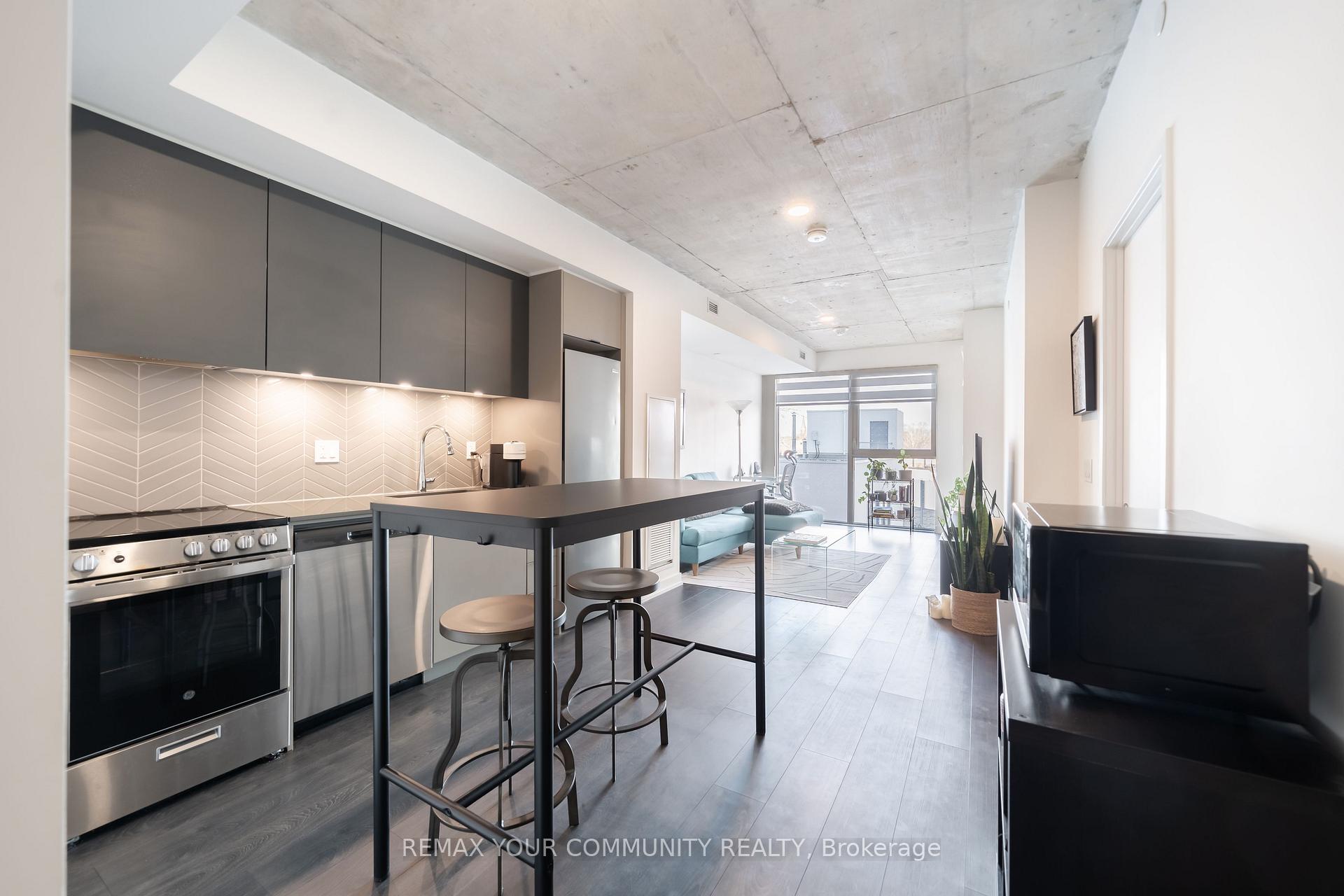 Photo 6 of Unit 310, 57 Brock Avenue, Toronto, Roncesvalles — HOMEH