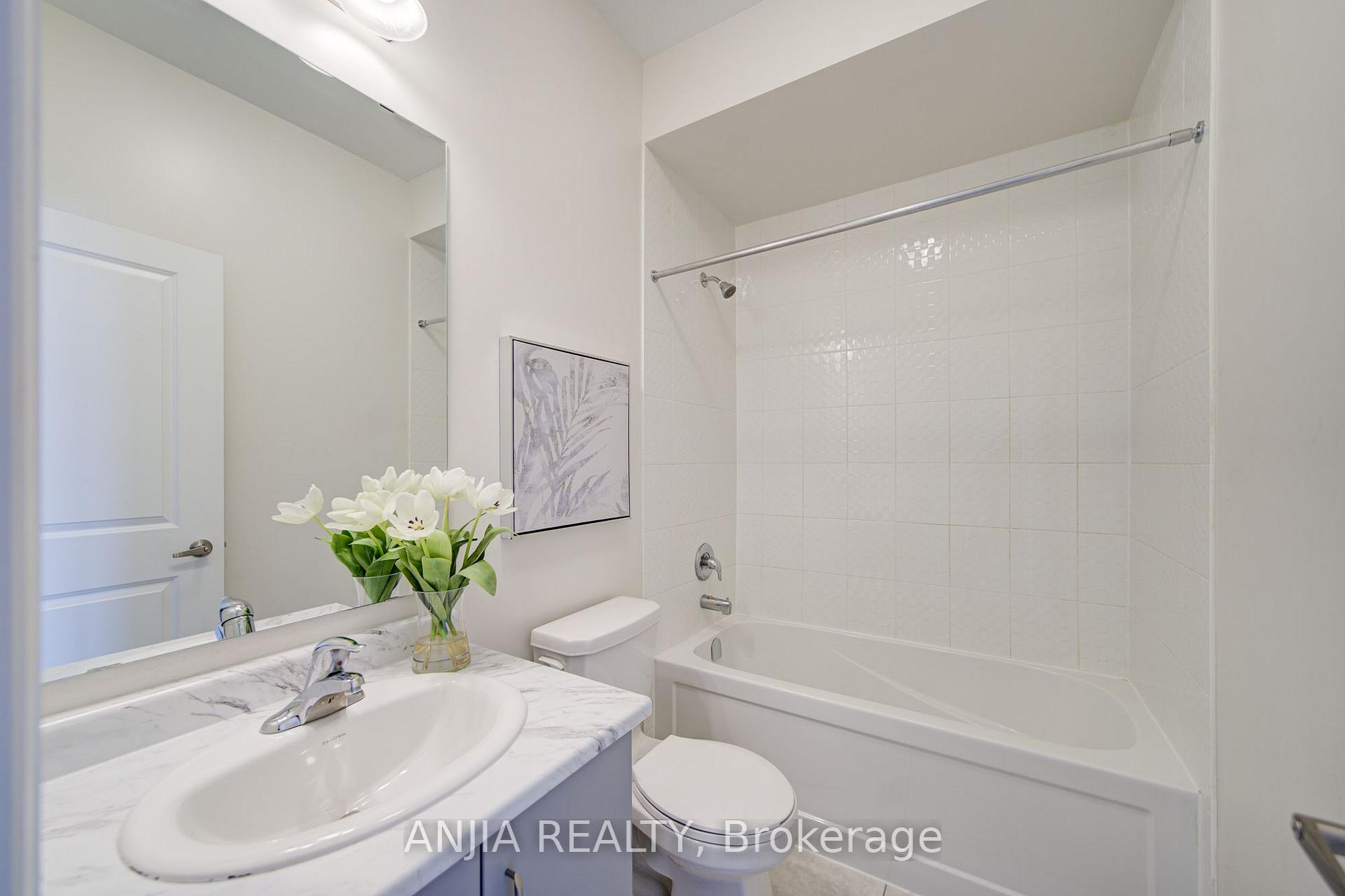 Photo 33 of 111 Carneros Way, Markham, Cedar Grove — HOMEH