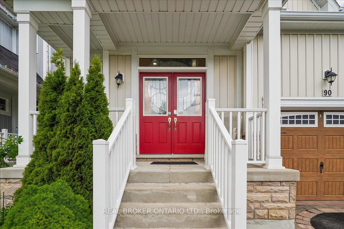 Photo 3 of 90 Erskine Drive, Clarington, Newcastle — HOMEH