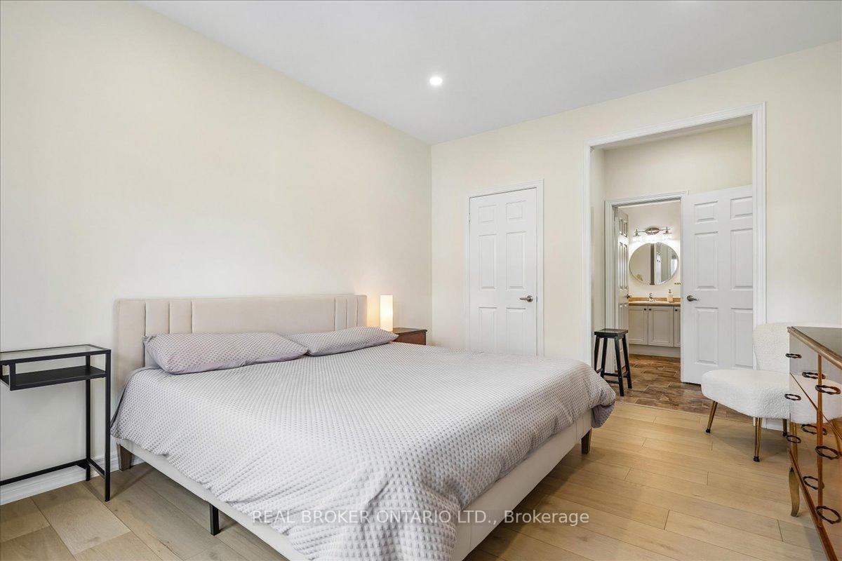Photo 13 of 90 Erskine Drive, Clarington, Newcastle — HOMEH