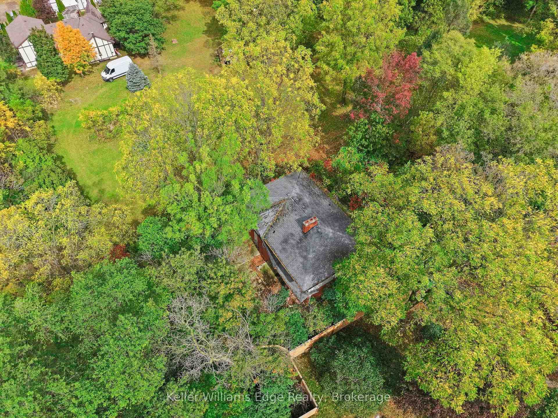 Photo 8 of 402 Rock Chapel Road, Hamilton, Rural Flamborough — HOMEH