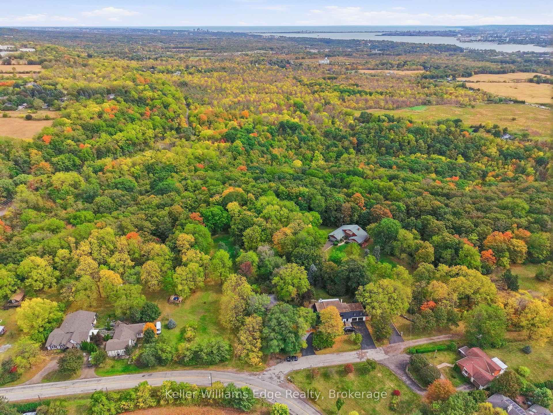 Photo 16 of 402 Rock Chapel Road, Hamilton, Rural Flamborough — HOMEH