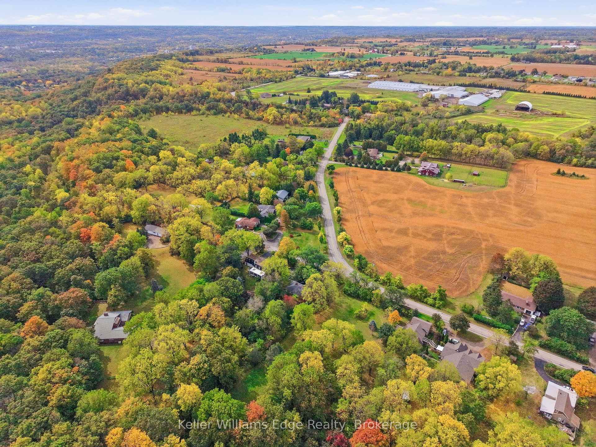Photo 19 of 402 Rock Chapel Road, Hamilton, Rural Flamborough — HOMEH