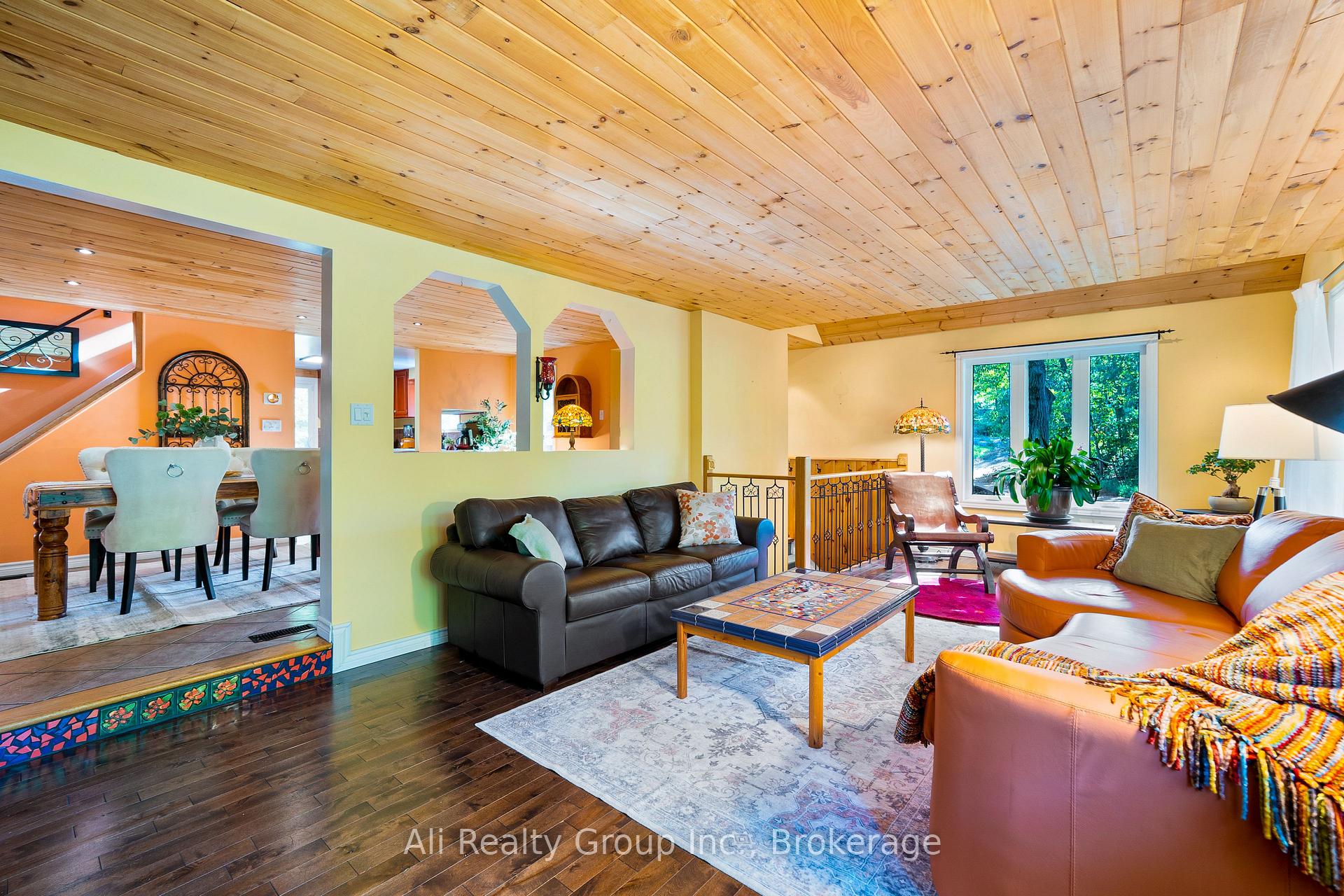 Photo 3 of 190 Woods Road, Ottawa, Constance Bay — HOMEH