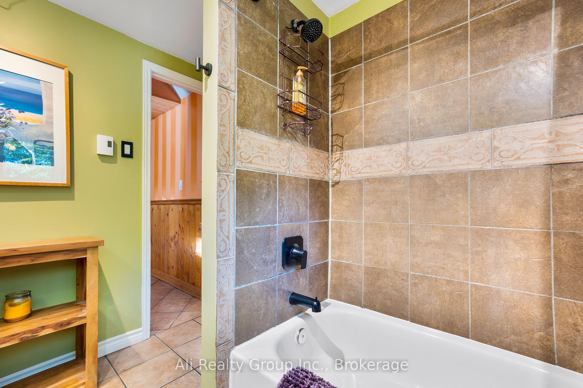 Photo 9 of 190 Woods Road, Ottawa, Constance Bay — HOMEH