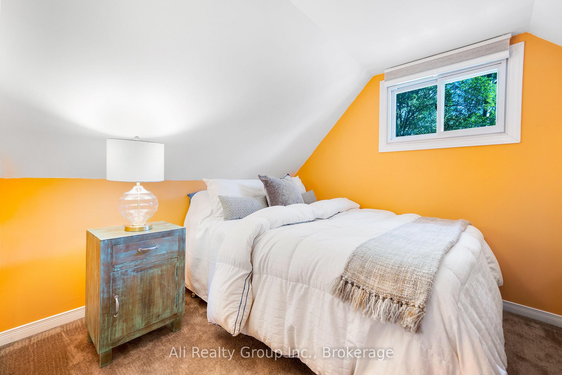 Photo 12 of 190 Woods Road, Ottawa, Constance Bay — HOMEH