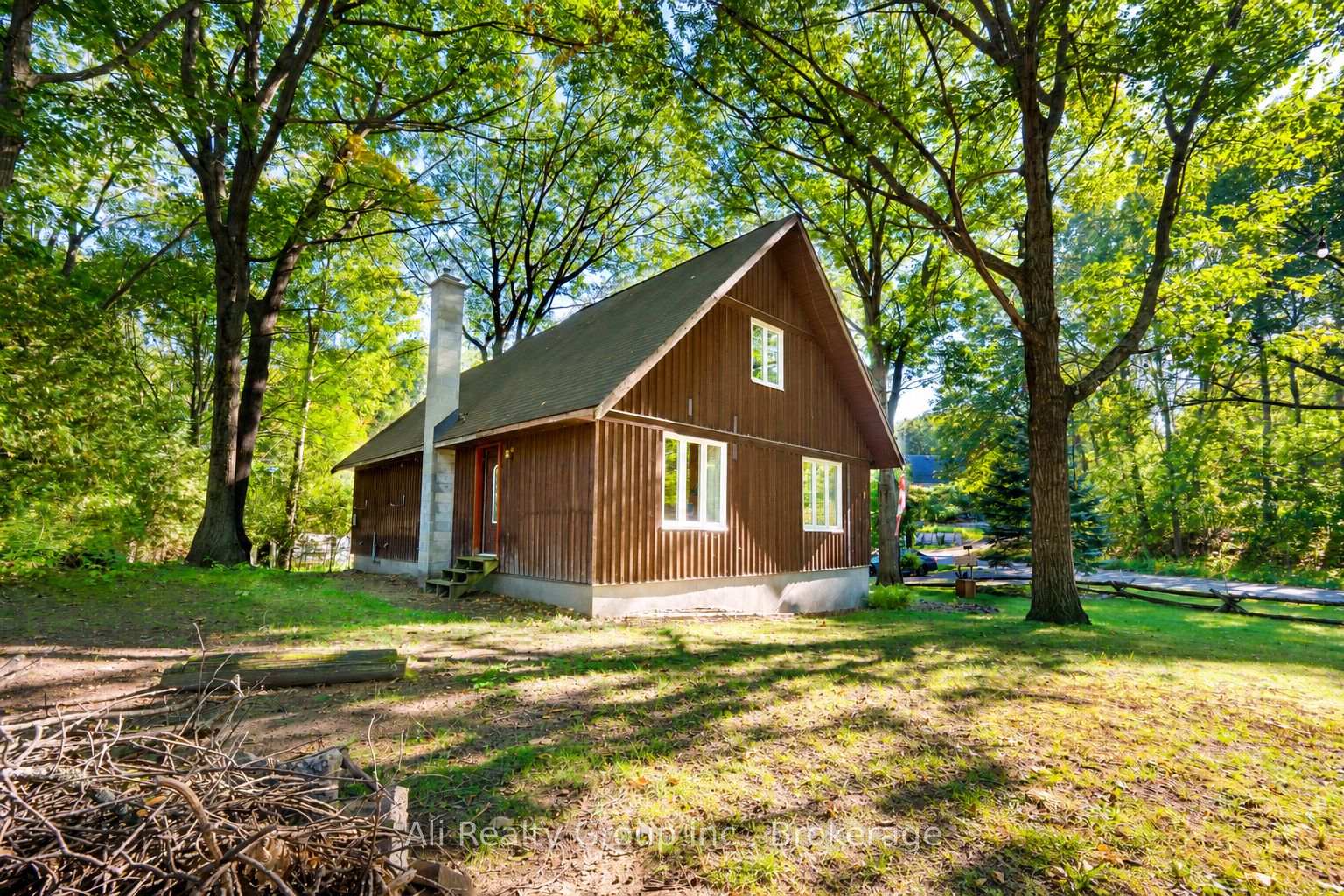 Photo 19 of 190 Woods Road, Ottawa, Constance Bay — HOMEH