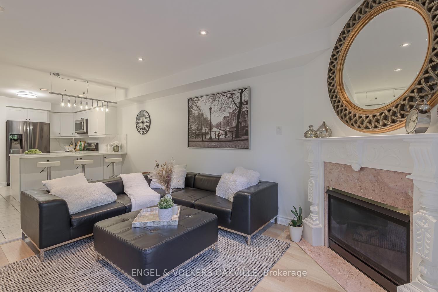 Photo 11 of Unit 18, 1905 Broad Hollow Gate, Mississauga, Erin Mills — HOMEH