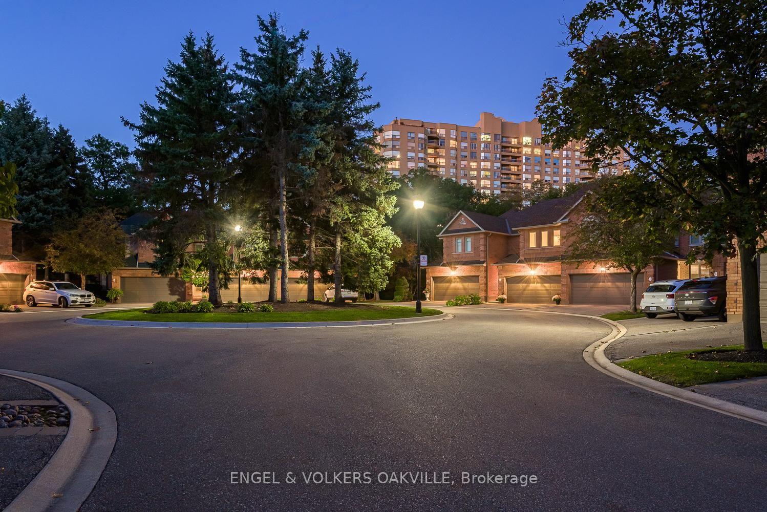 Photo 43 of Unit 18, 1905 Broad Hollow Gate, Mississauga, Erin Mills — HOMEH