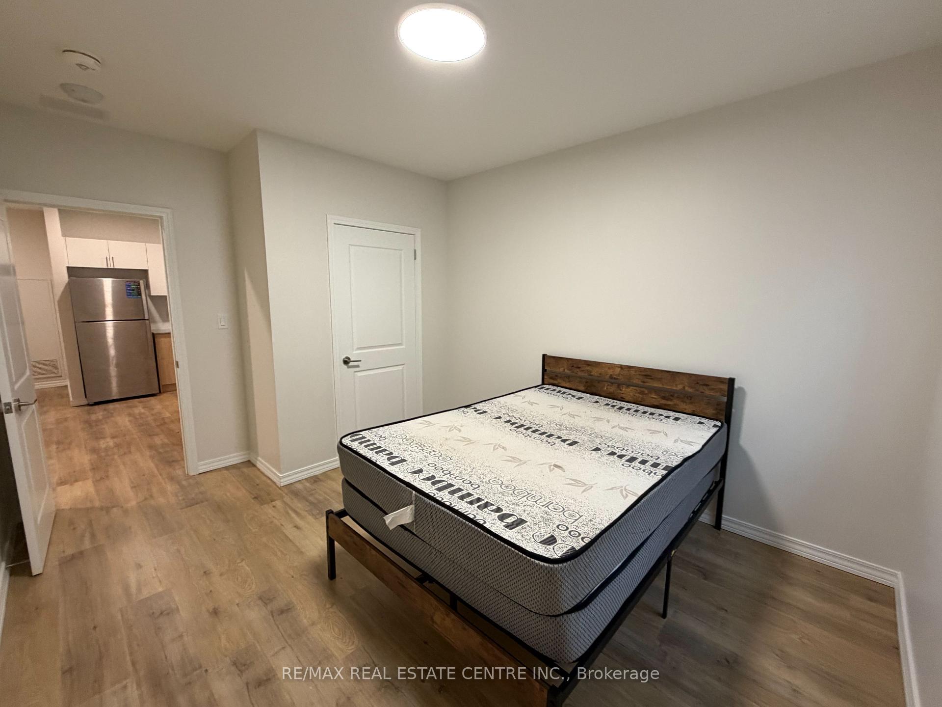 Photo 11 of Unit #105A, 1098 Paisley Road, Guelph, Willow West/Sugarbush/West Acres — HOMEH