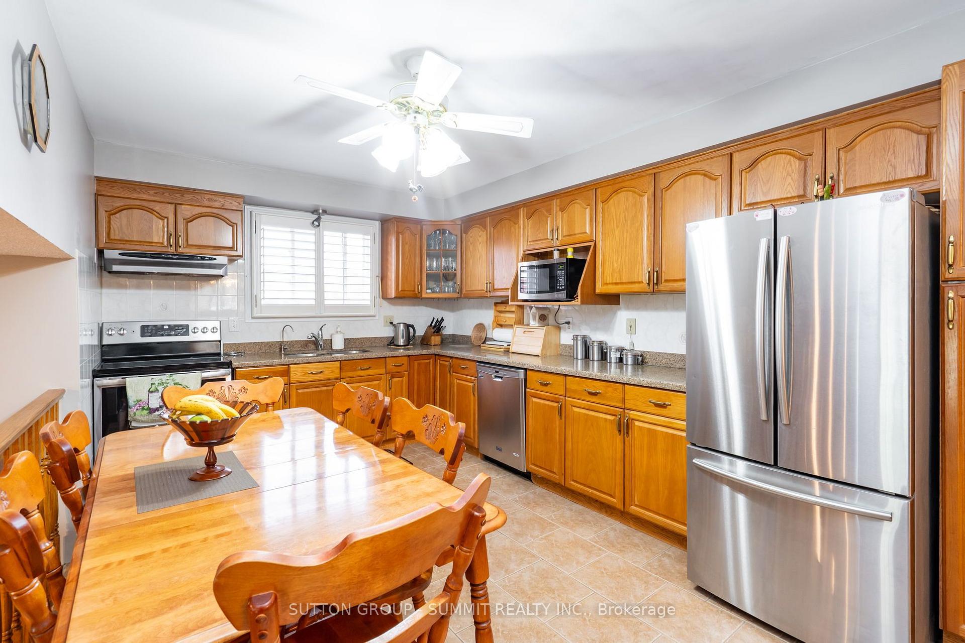 Photo 10 of 437 Eaglewood Drive, Hamilton, Eleanor — HOMEH