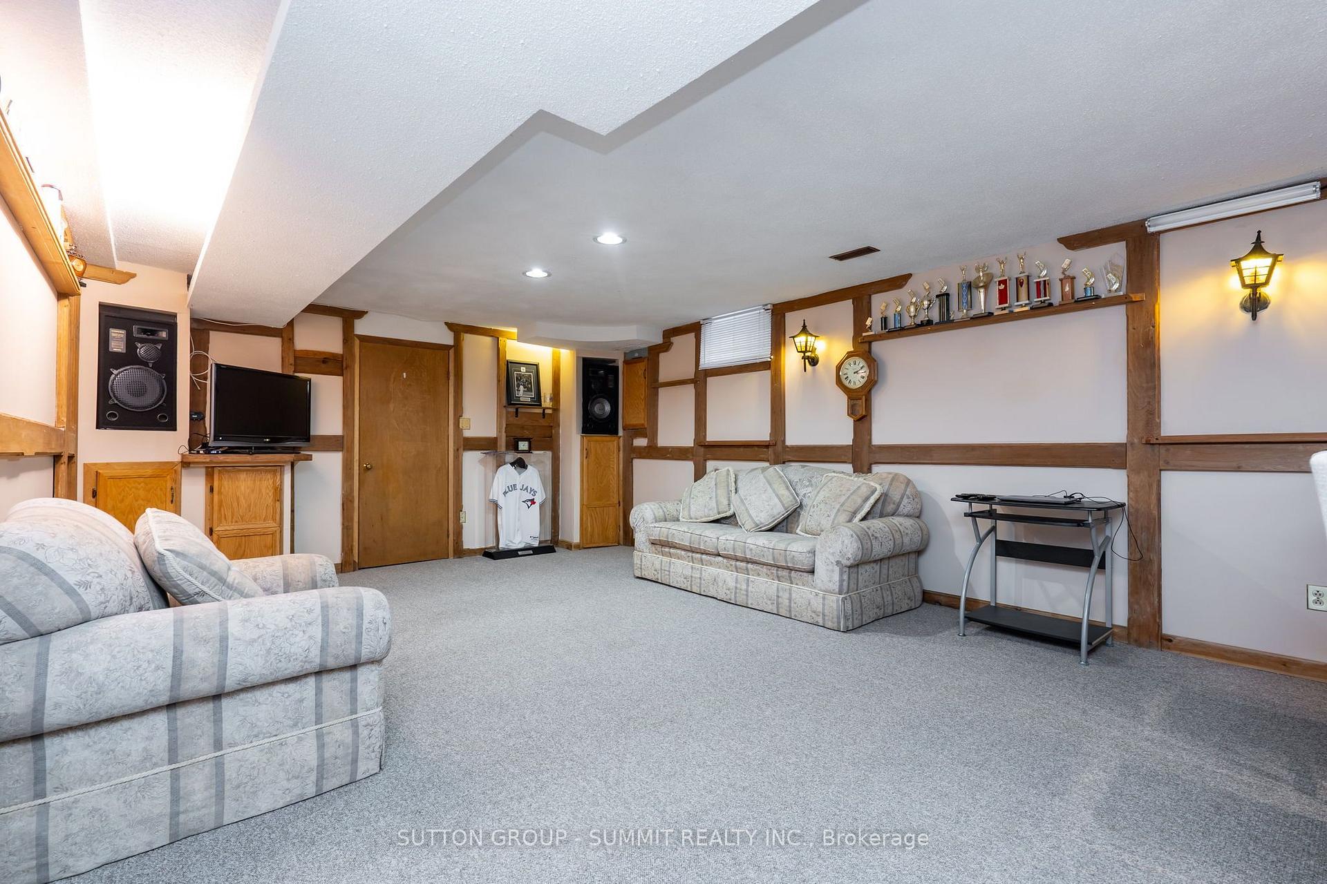 Photo 27 of 437 Eaglewood Drive, Hamilton, Eleanor — HOMEH
