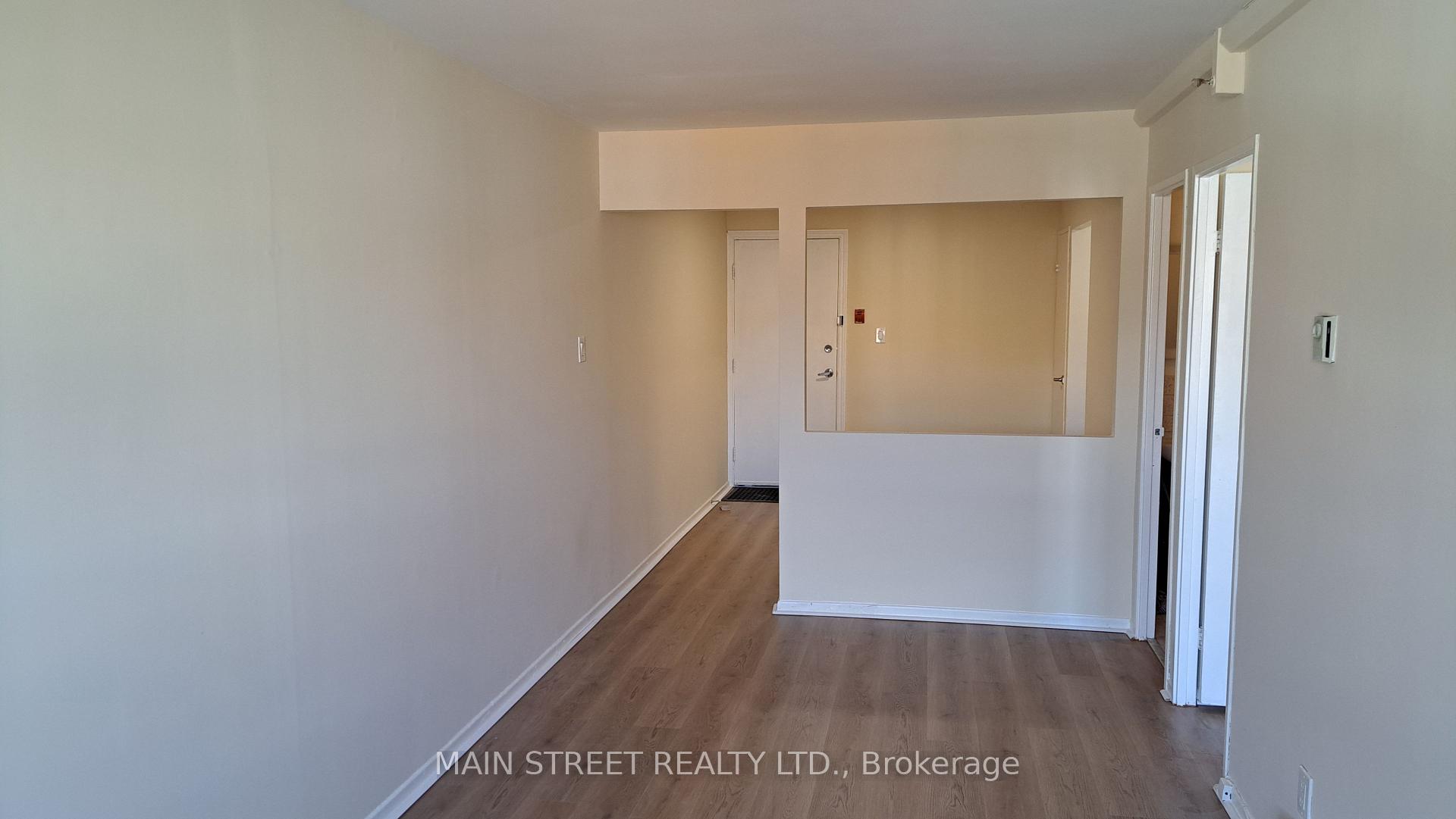 Photo 8 of Unit 3, 2588A Yonge Street, Toronto, Lawrence Park South — HOMEH