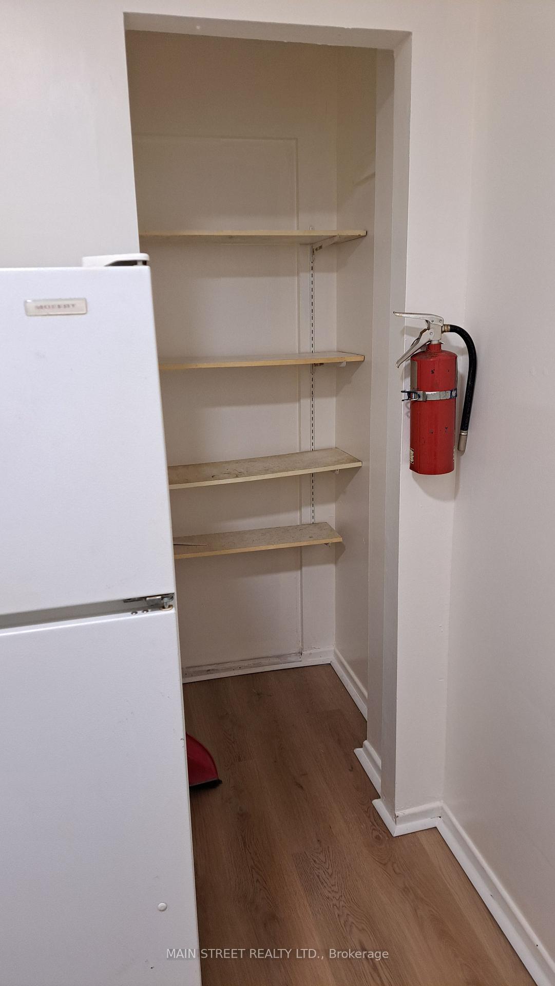 Photo 13 of Unit 3, 2588A Yonge Street, Toronto, Lawrence Park South — HOMEH