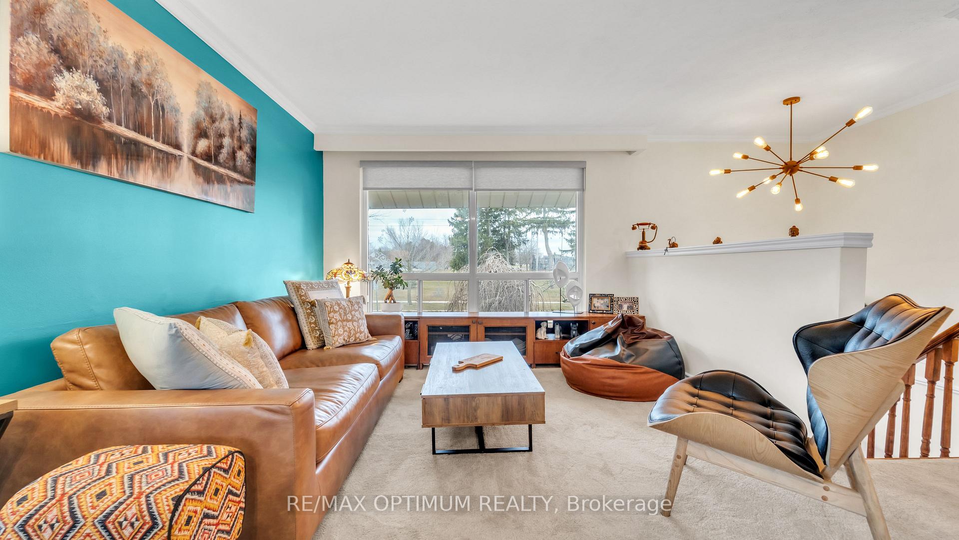 Photo 10 of 1 Dundee Drive, North York, York University Heights — HOMEH