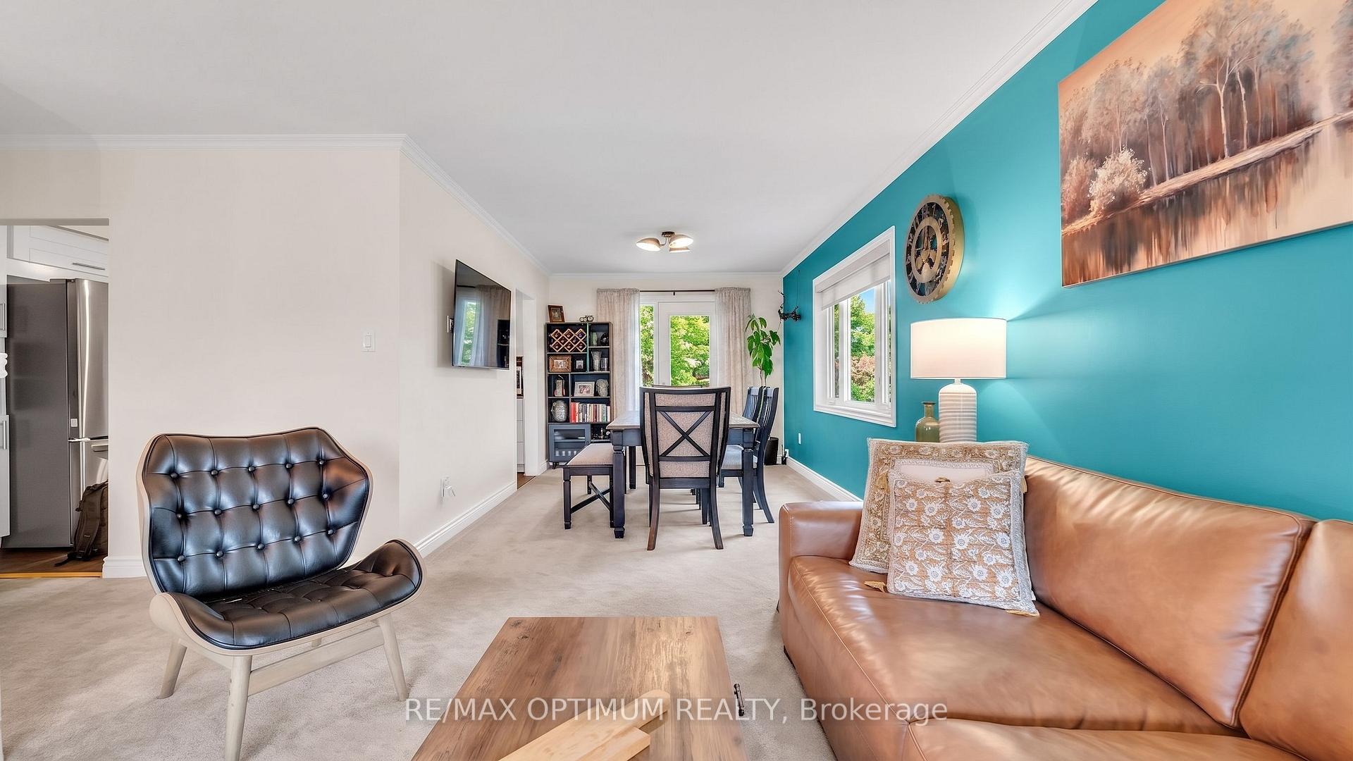 Photo 13 of 1 Dundee Drive, North York, York University Heights — HOMEH