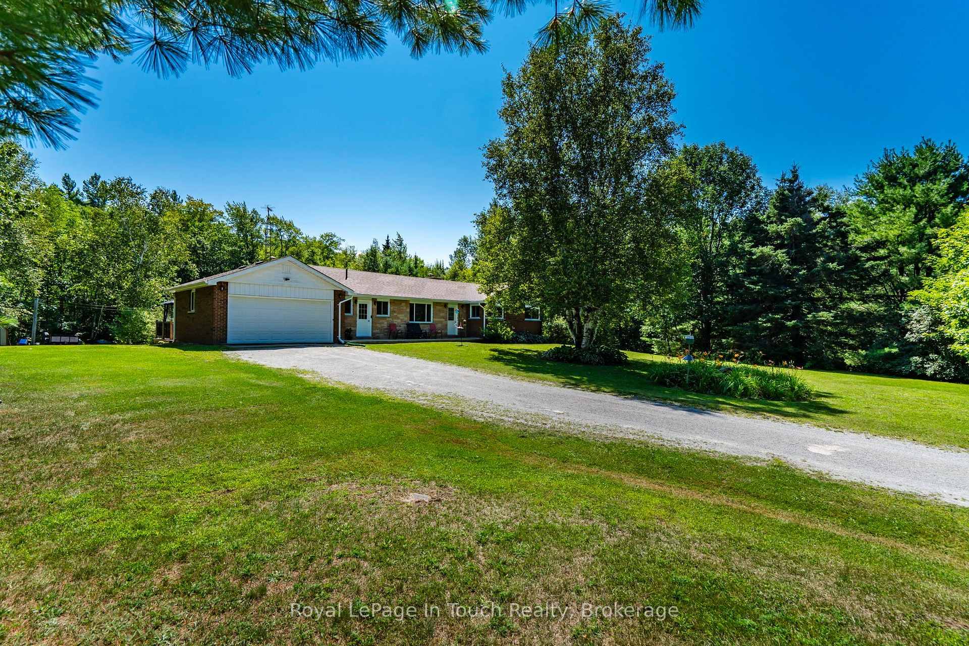 Photo 3 of 1253 Kitchen Side Road, Severn, Rural Severn — HOMEH