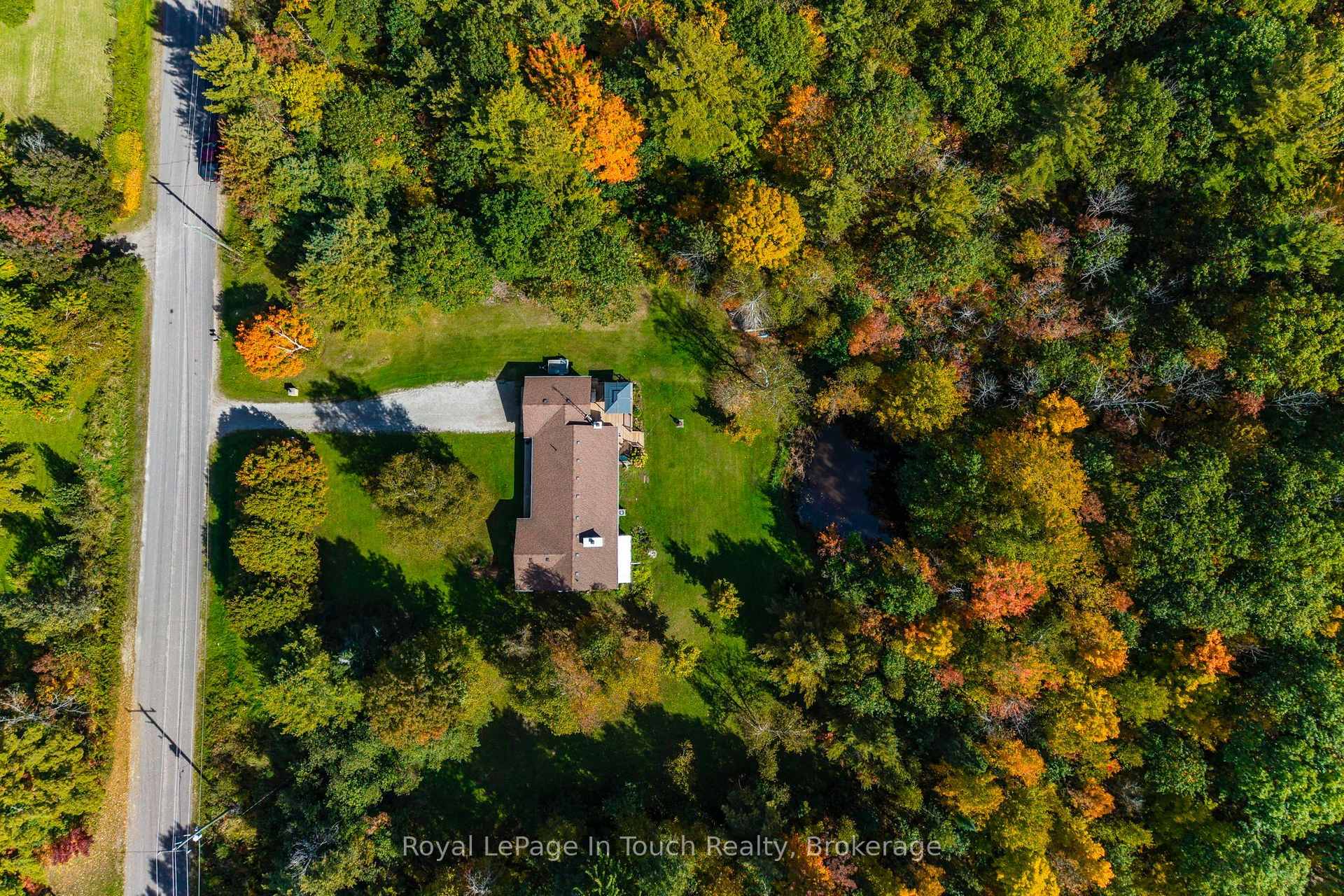 Photo 5 of 1253 Kitchen Side Road, Severn, Rural Severn — HOMEH