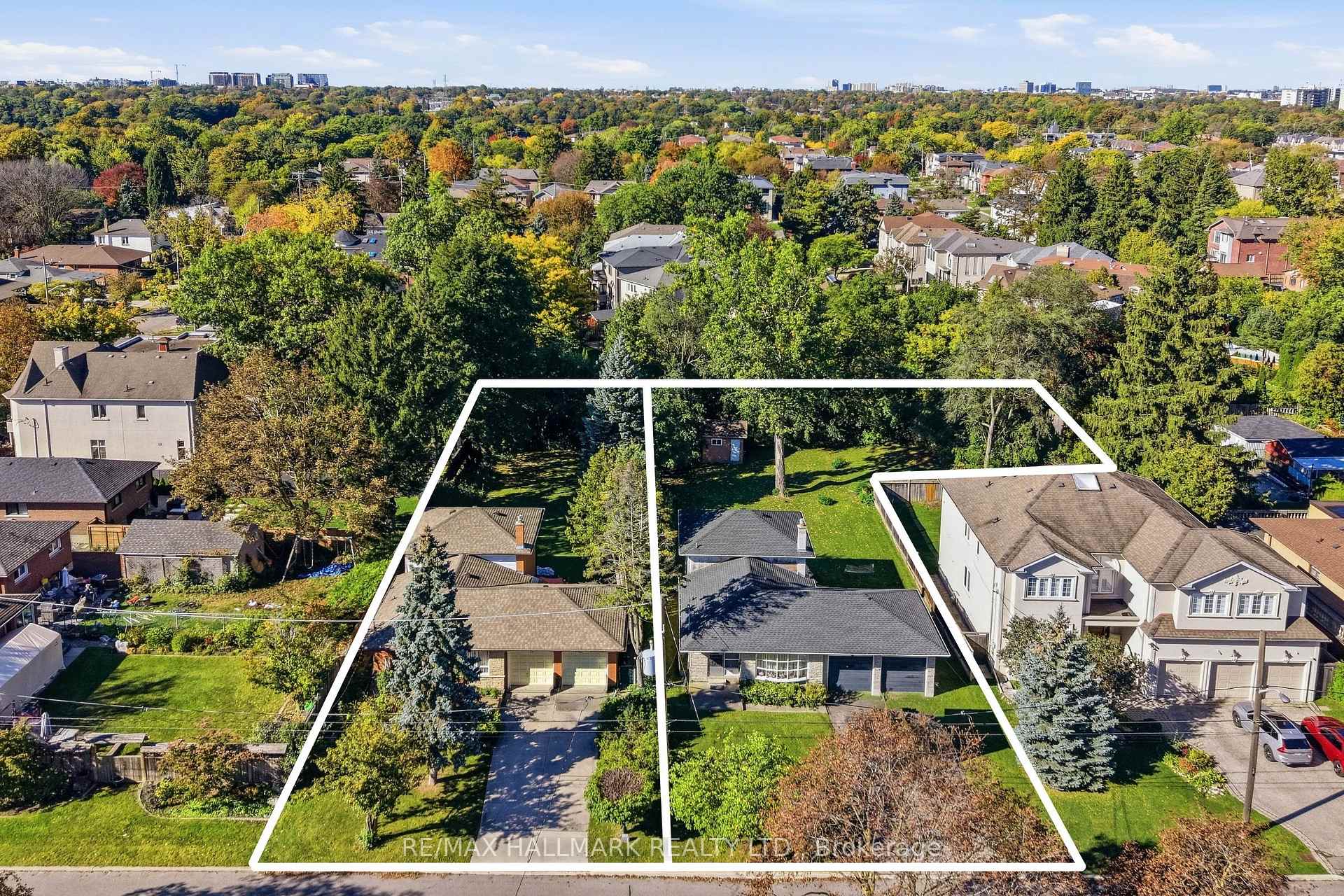 Photo 3 of 24 & 26 Wynn Road, North York, Willowdale West — HOMEH
