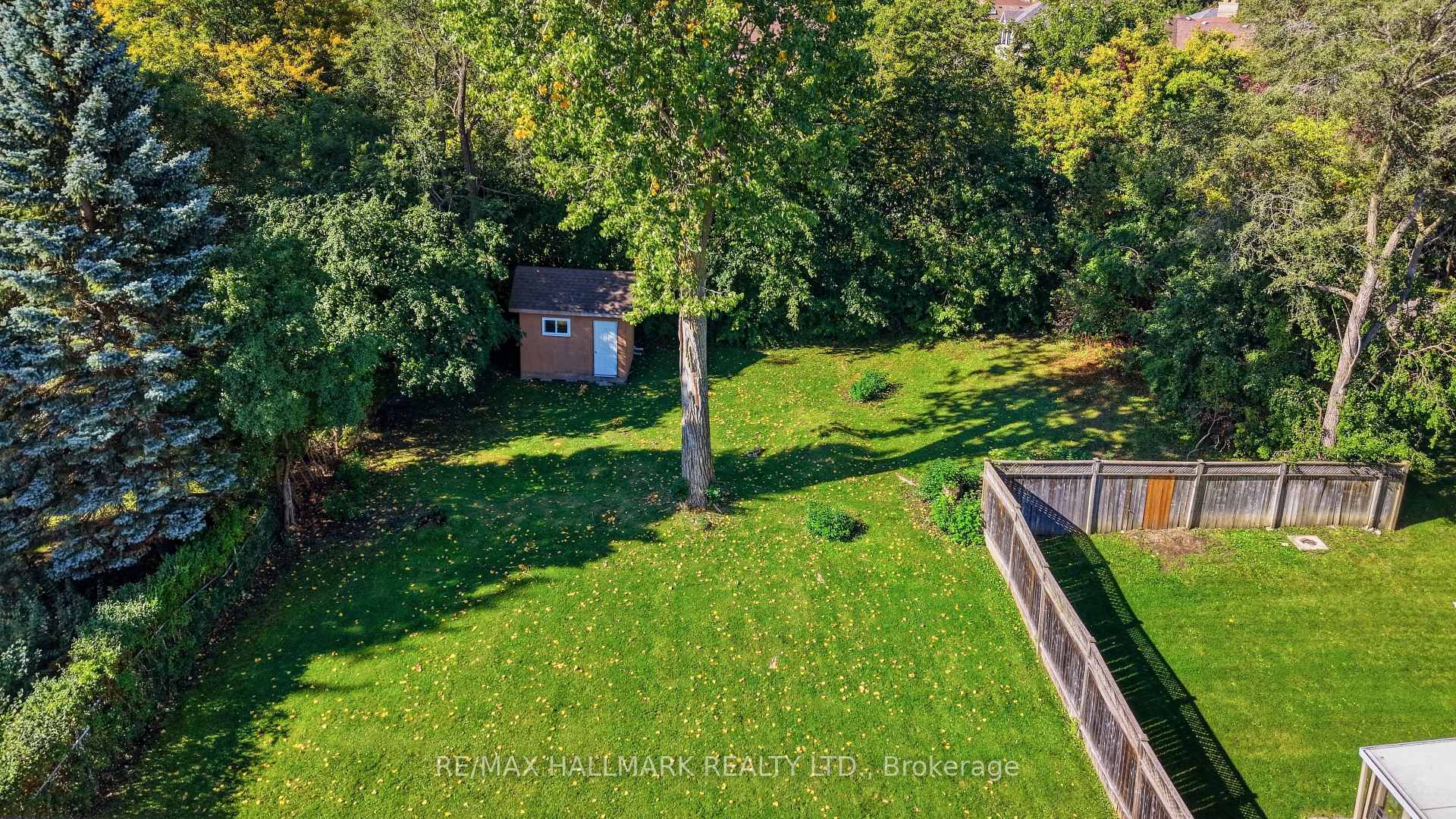 Photo 27 of 24 & 26 Wynn Road, North York, Willowdale West — HOMEH